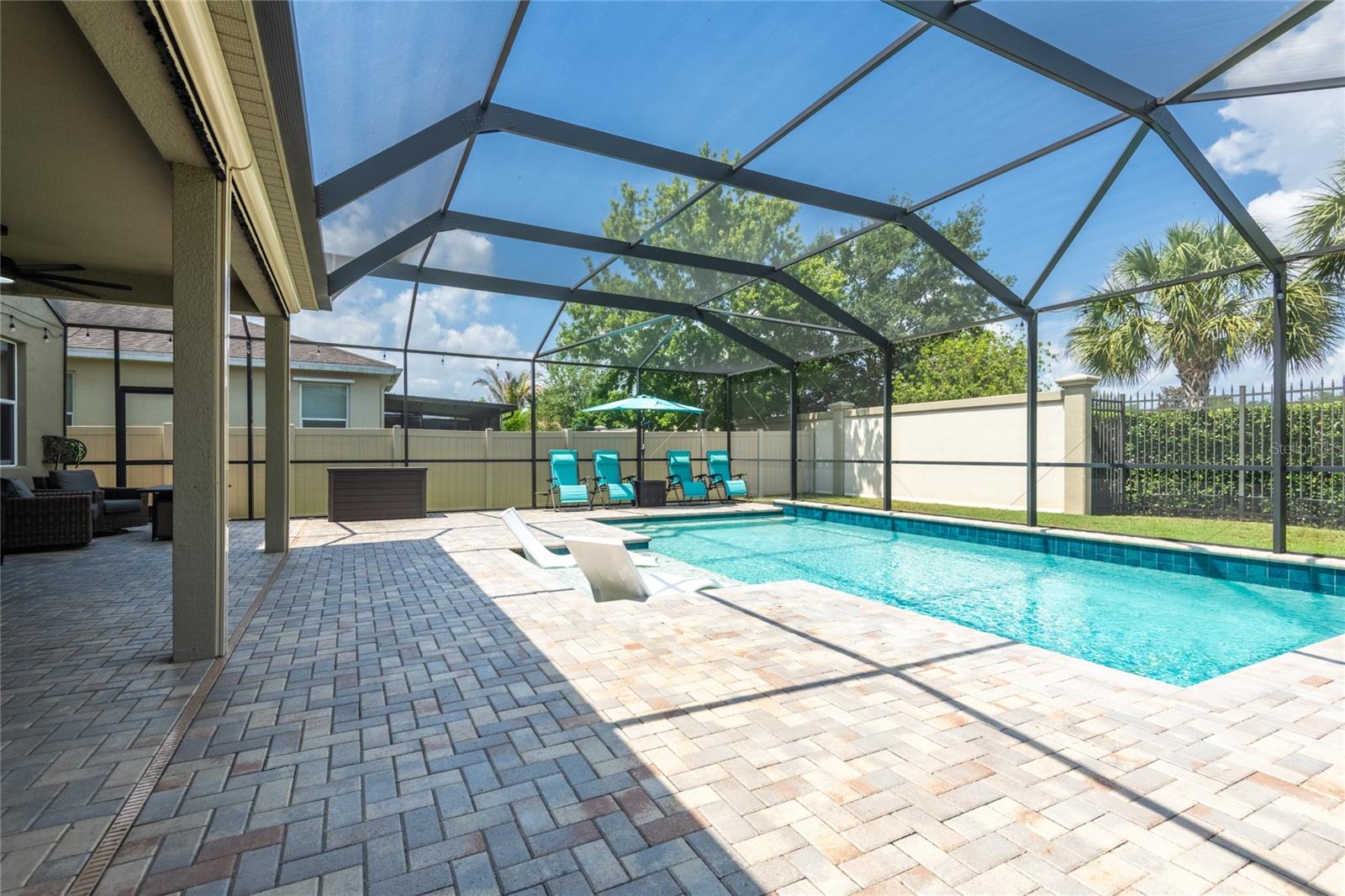 11862 LAKE LUCAYA DR, RIVERVIEW, FL, 33579