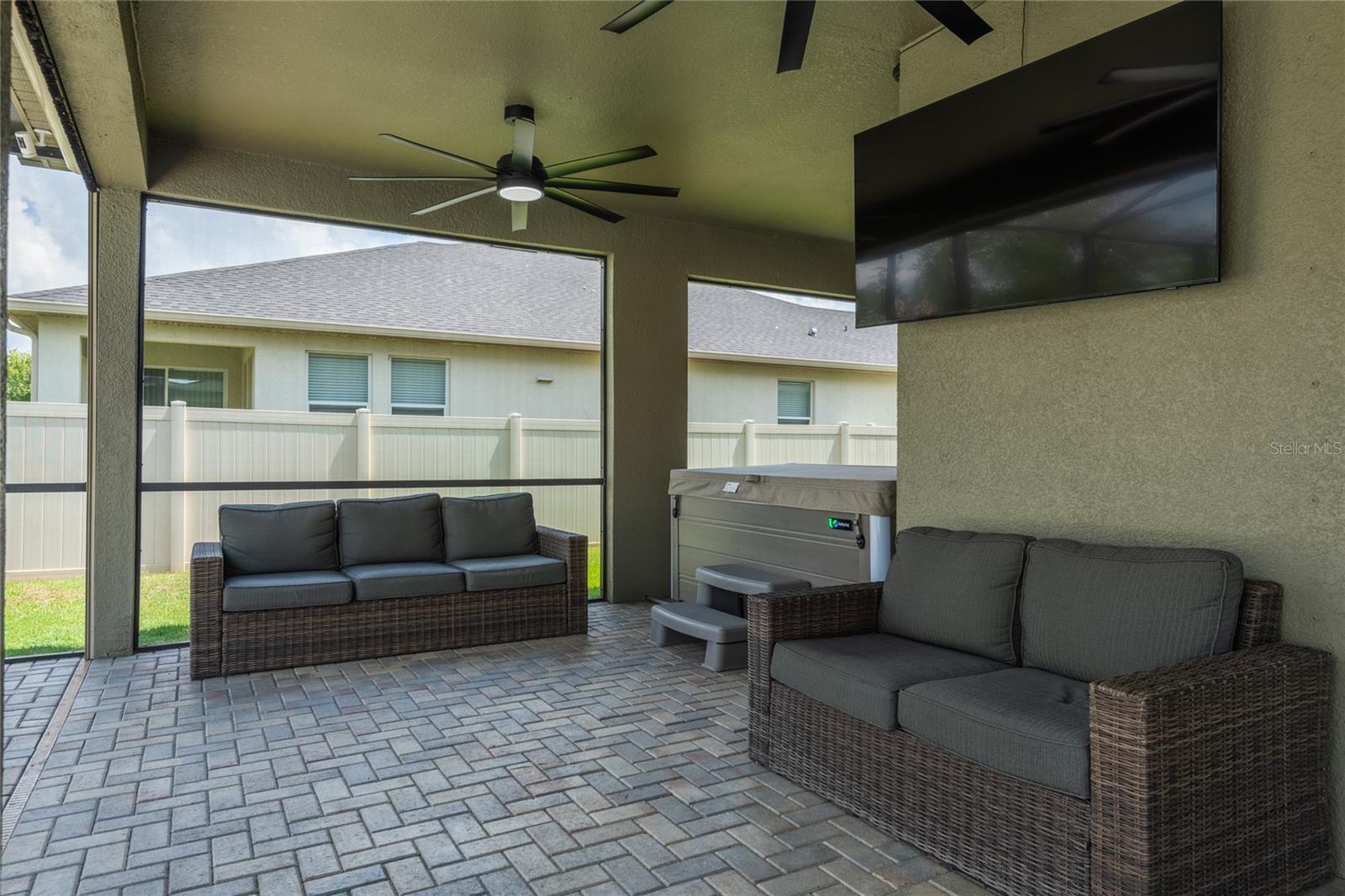 11862 LAKE LUCAYA DR, RIVERVIEW, FL, 33579
