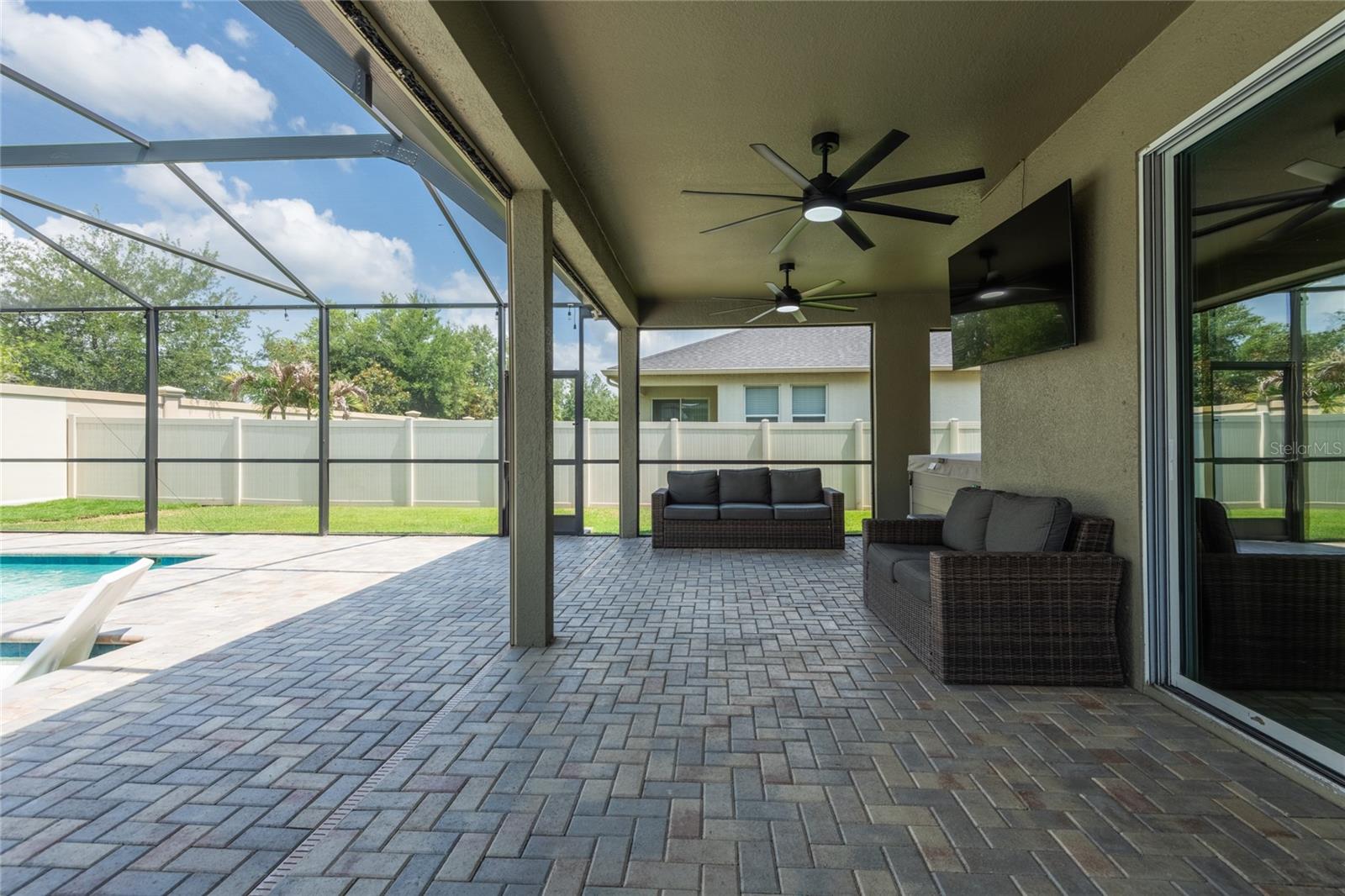 11862 LAKE LUCAYA DR, RIVERVIEW, FL, 33579