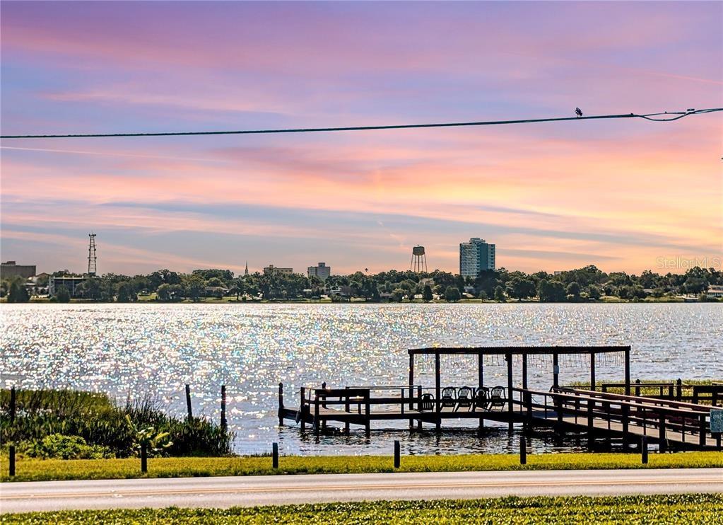 333 LAKE HOWARD DR NW #302D, WINTER HAVEN, FL, 33880