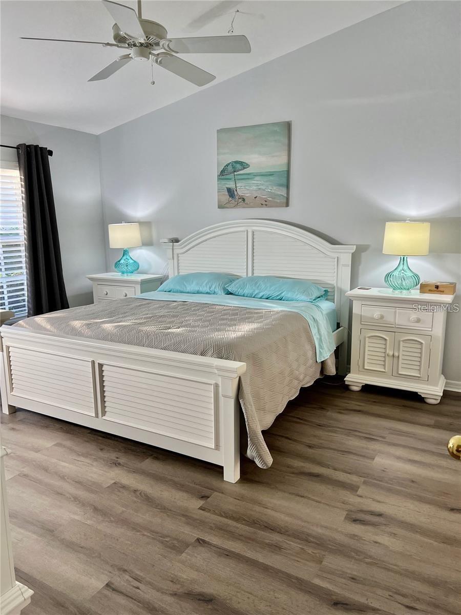 7186 LAKESIDE DR, SARASOTA, FL, 34243