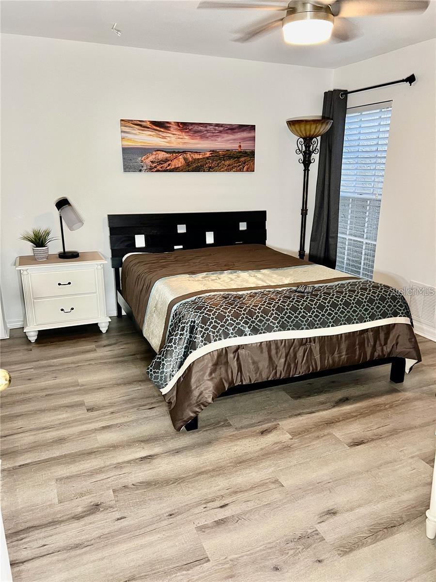 7186 LAKESIDE DR, SARASOTA, FL, 34243