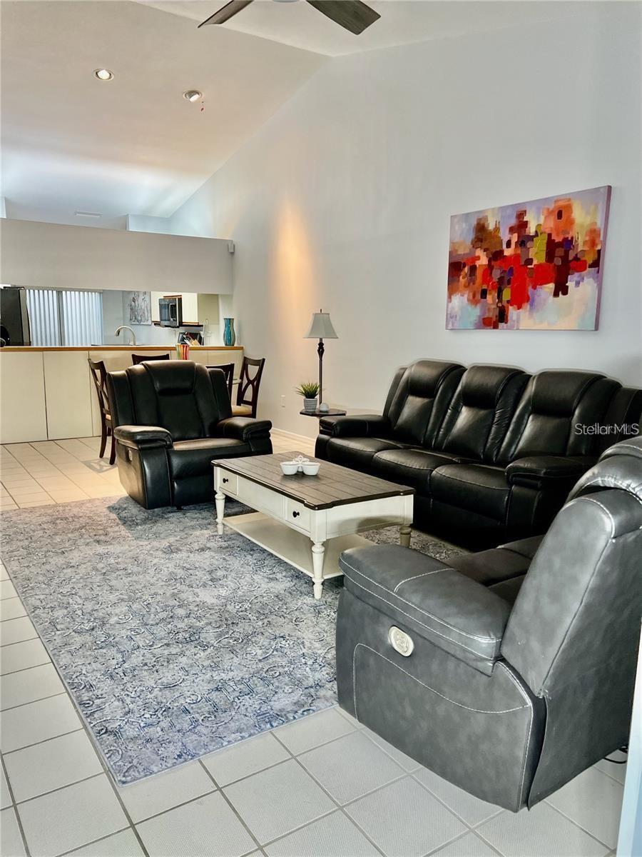 7186 LAKESIDE DR, SARASOTA, FL, 34243