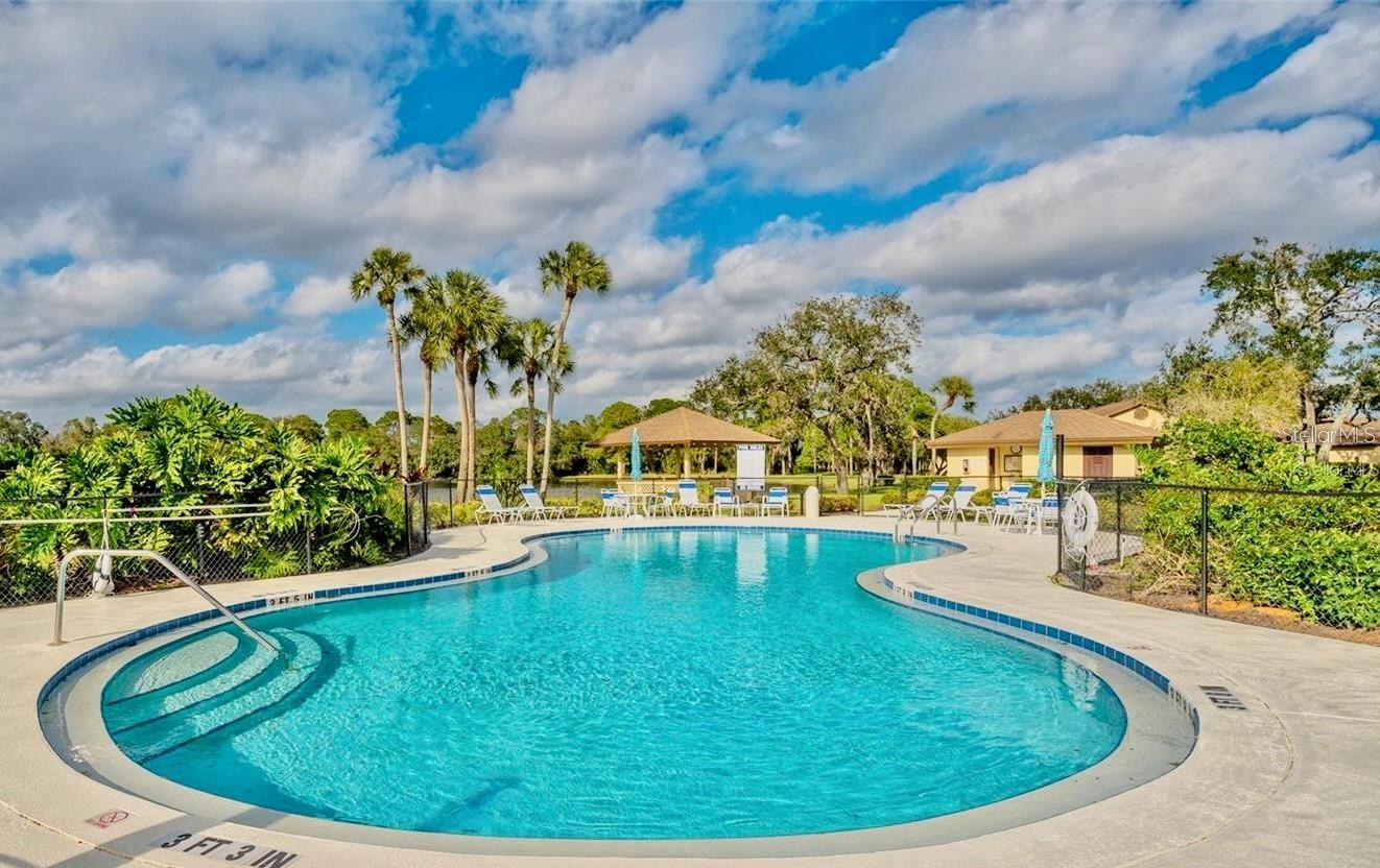 7186 LAKESIDE DR, SARASOTA, FL, 34243