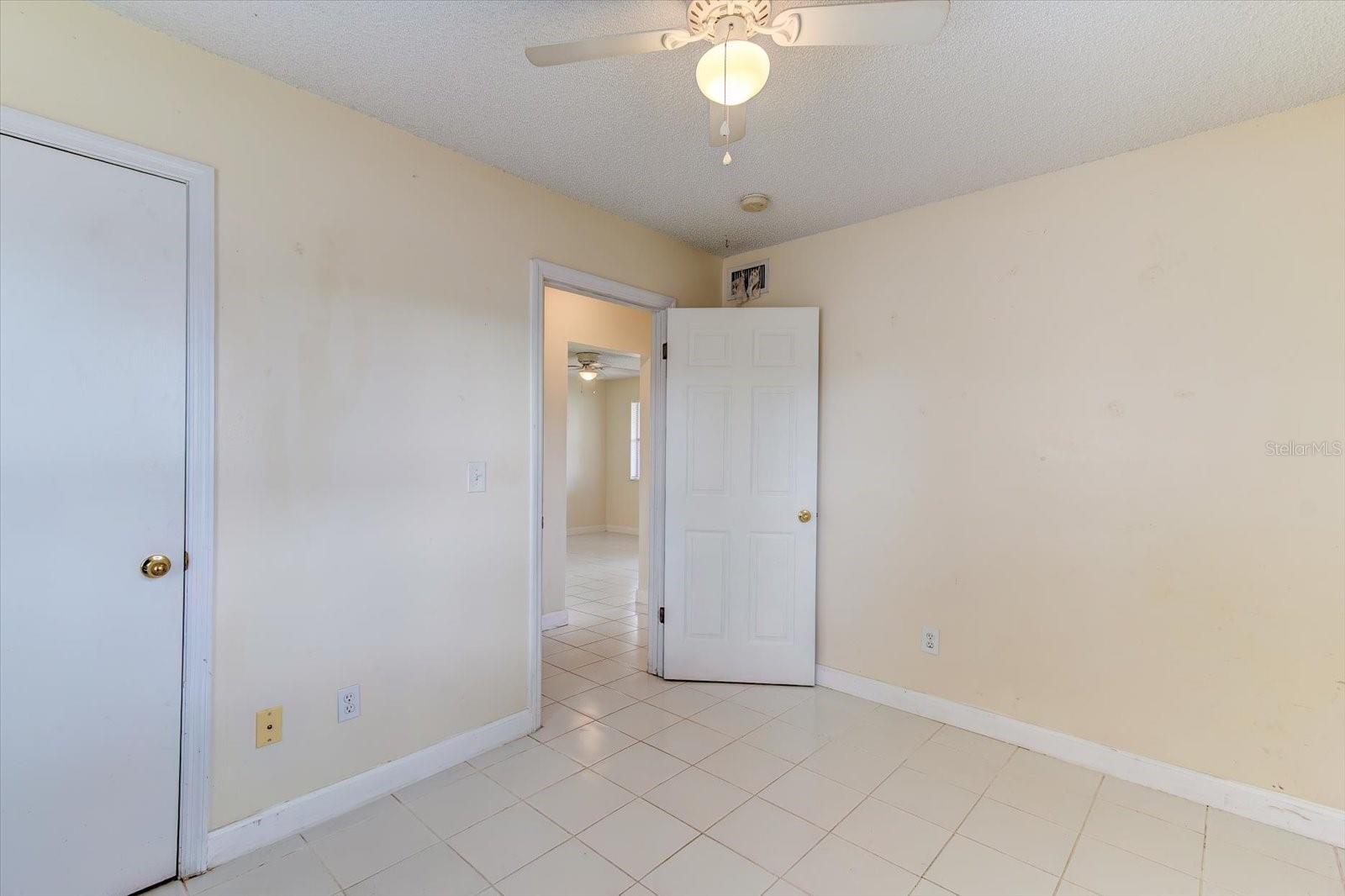232 NORTHSHORE DR #A & #B, ORMOND BEACH, FL, 32176