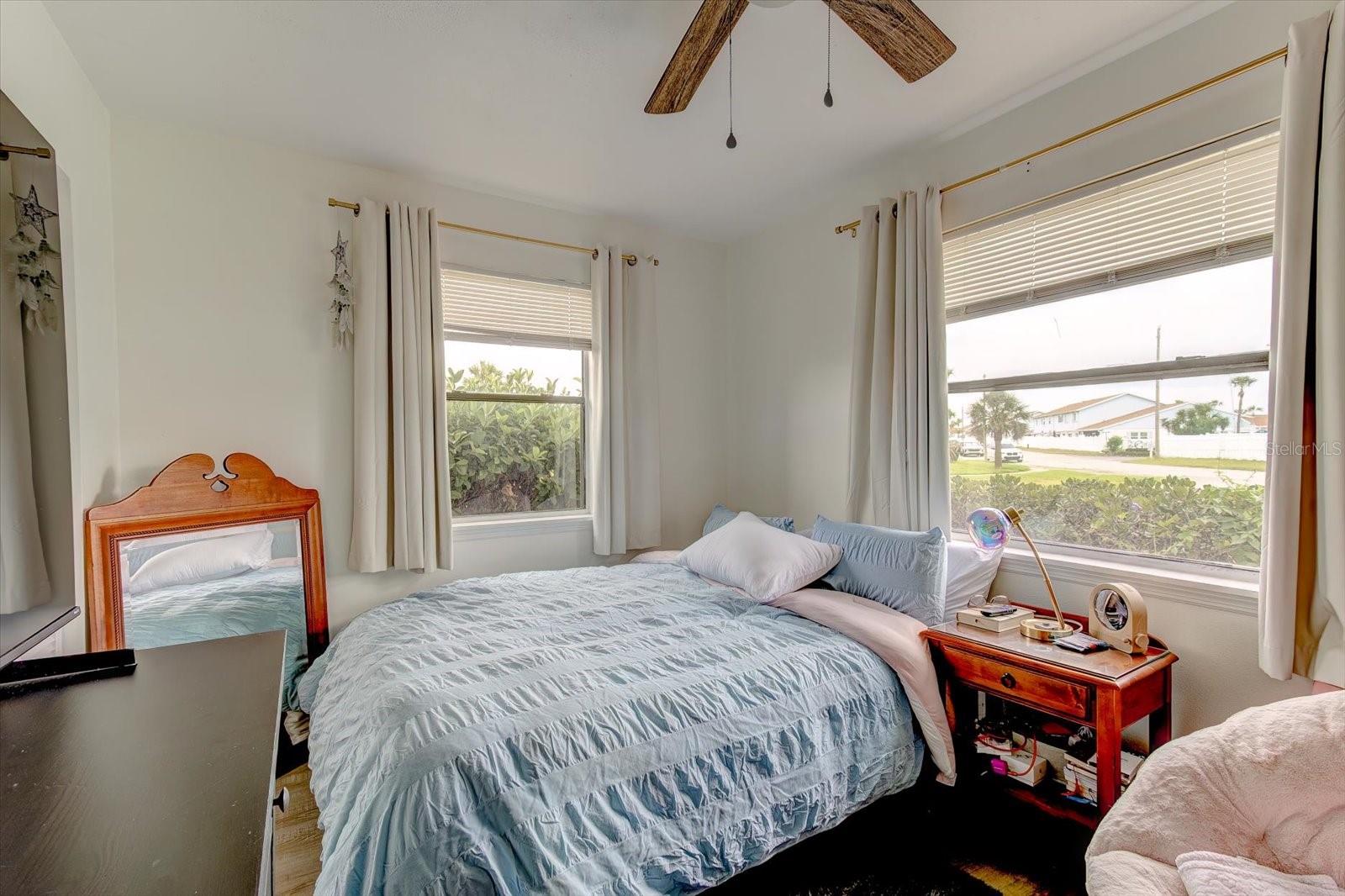 232 NORTHSHORE DR #A & #B, ORMOND BEACH, FL, 32176