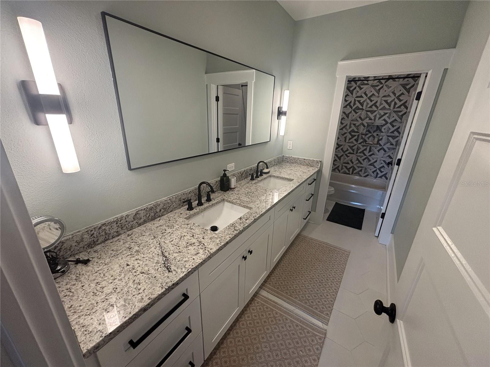 211 E ADALEE ST, TAMPA, FL, 33603