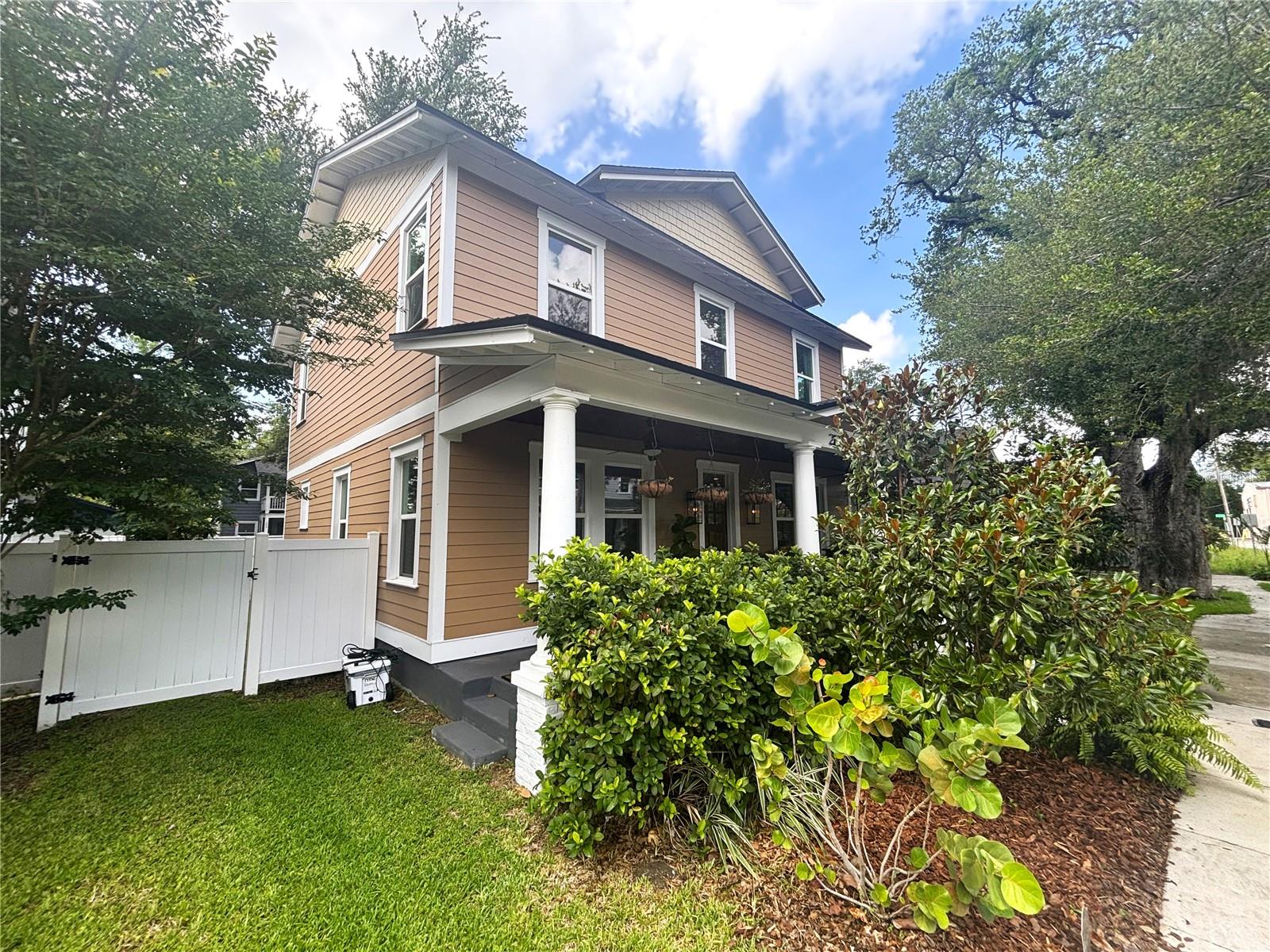 211 E ADALEE ST, TAMPA, FL, 33603