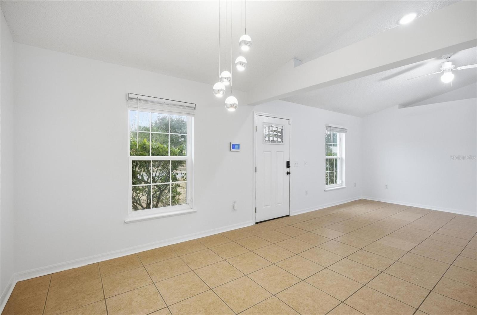 38 BUD FIELD DR, PALM COAST, FL, 32137