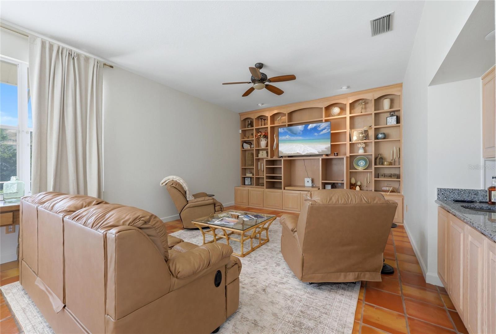 4658 ARLINGTON DR, PLACIDA, FL, 33946