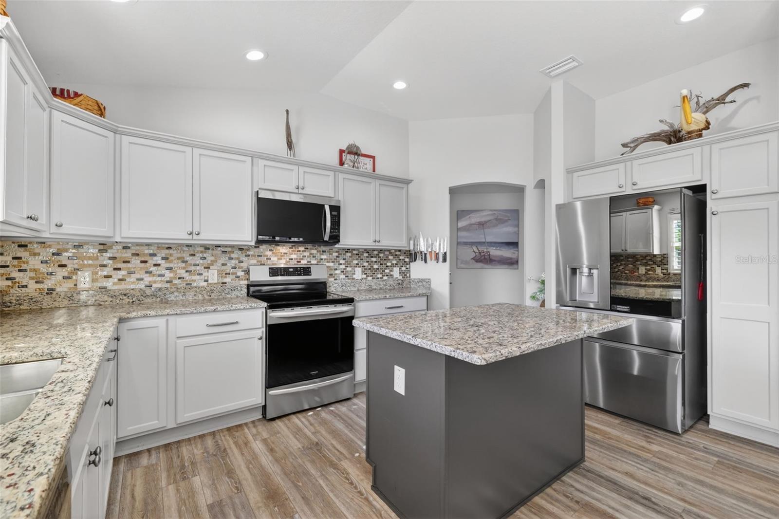 765 ELLIOTT AVE, THE VILLAGES, FL, 32163