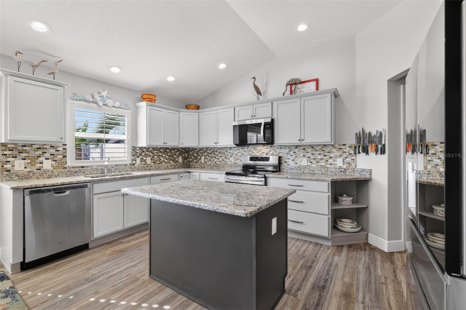 765 ELLIOTT AVE, THE VILLAGES, FL, 32163