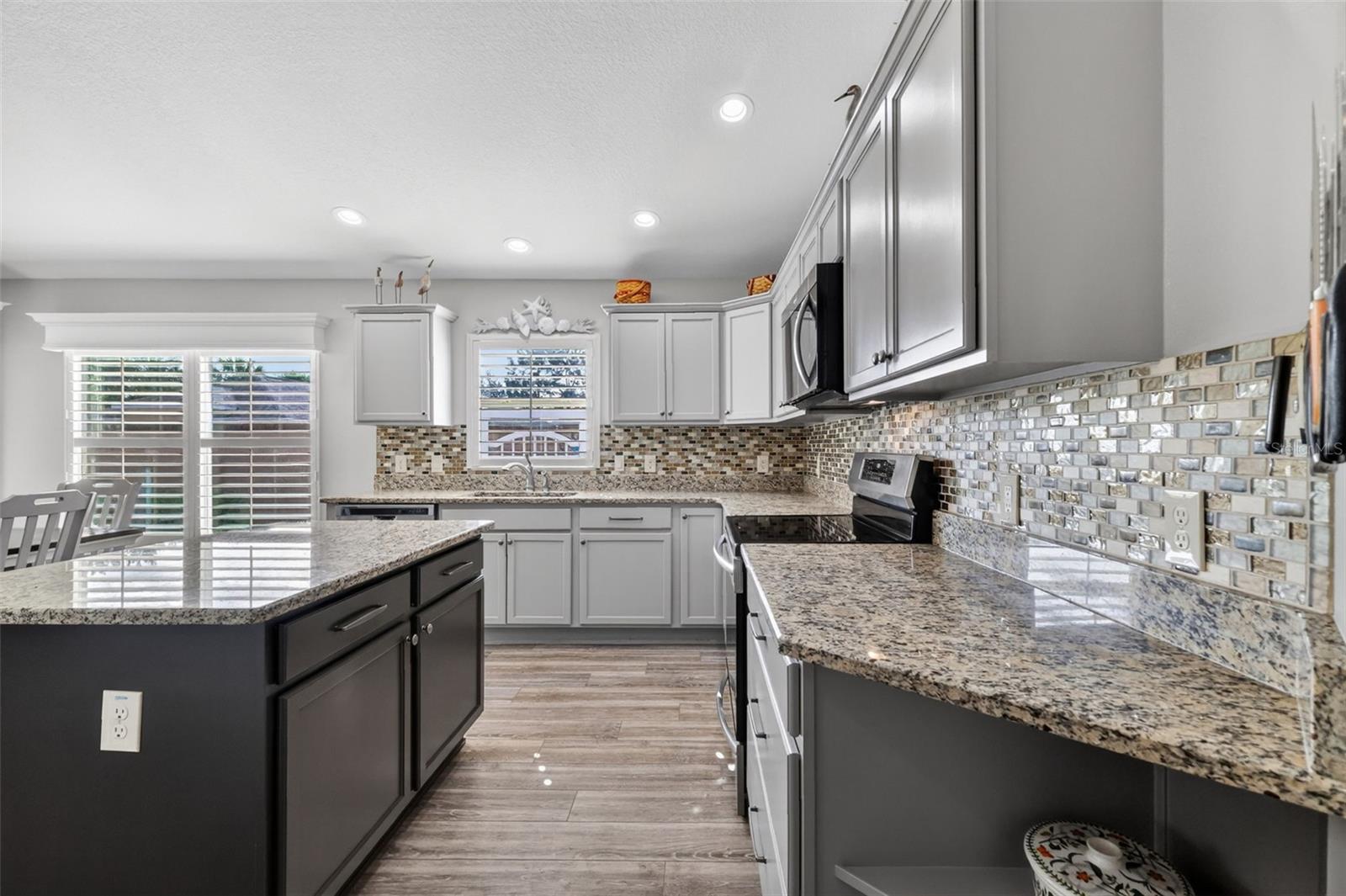 765 ELLIOTT AVE, THE VILLAGES, FL, 32163