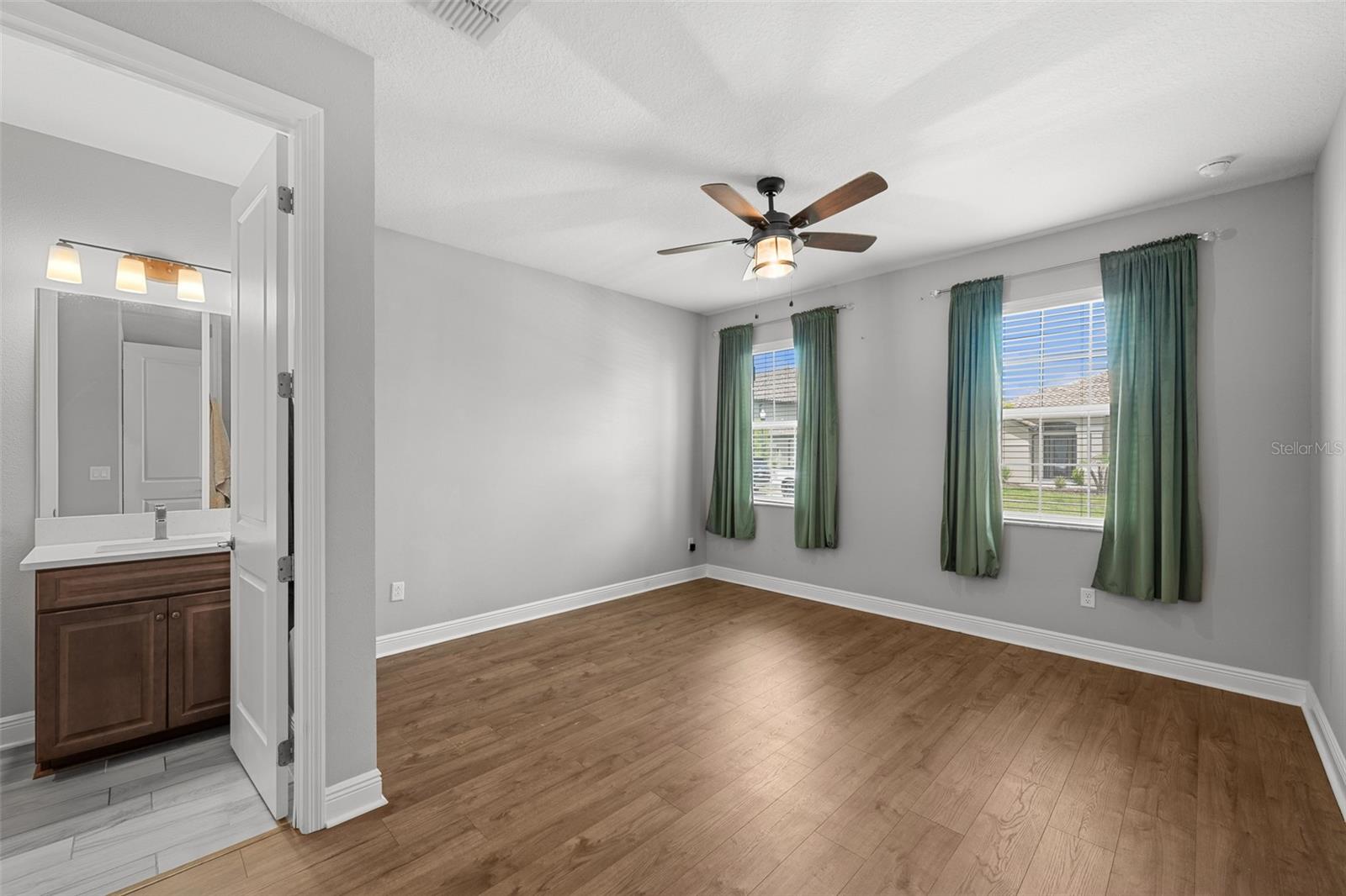33164 KATELAND DR, WESLEY CHAPEL, FL, 33545