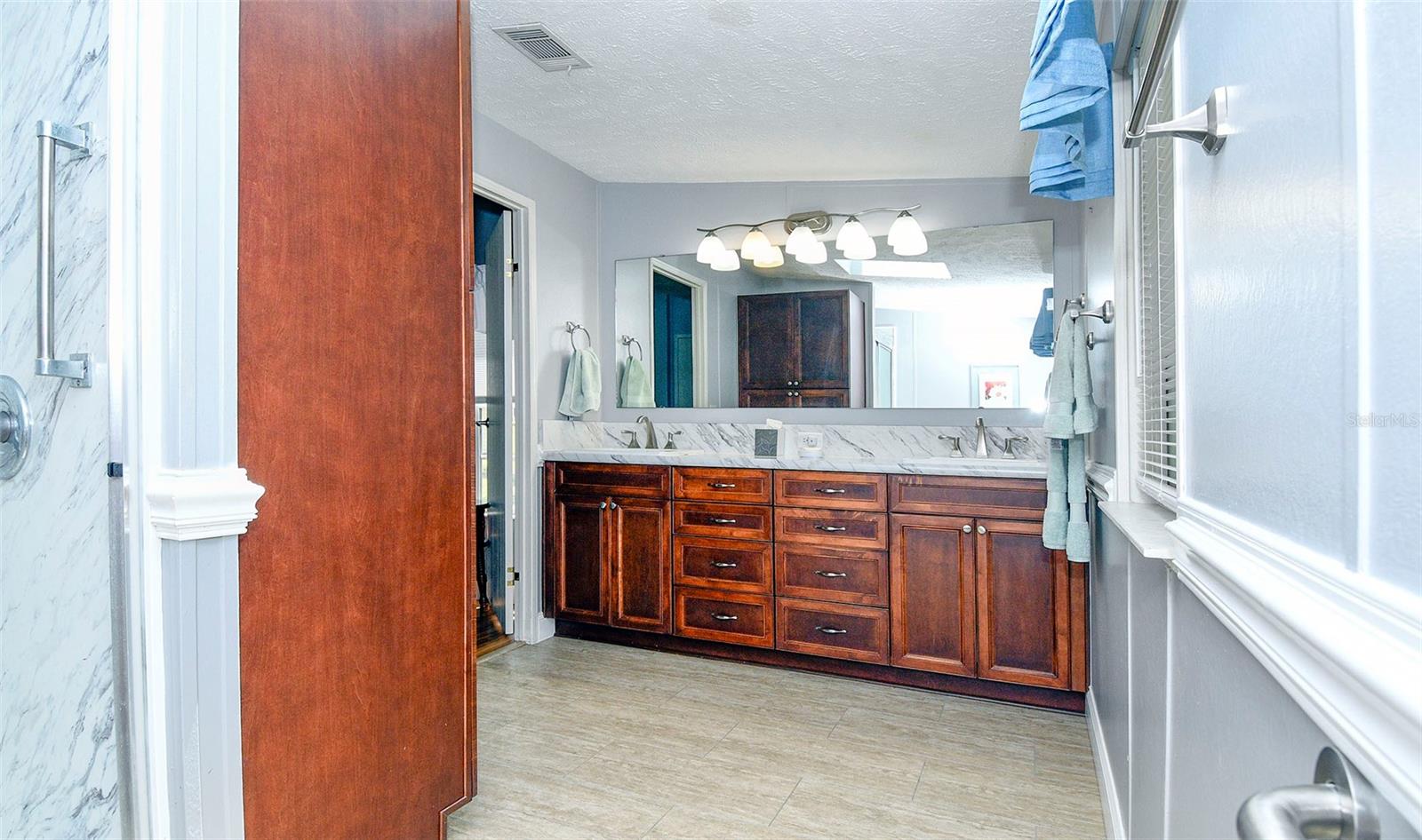 37848 MAYWOOD BAY DR, LEESBURG, FL, 34788