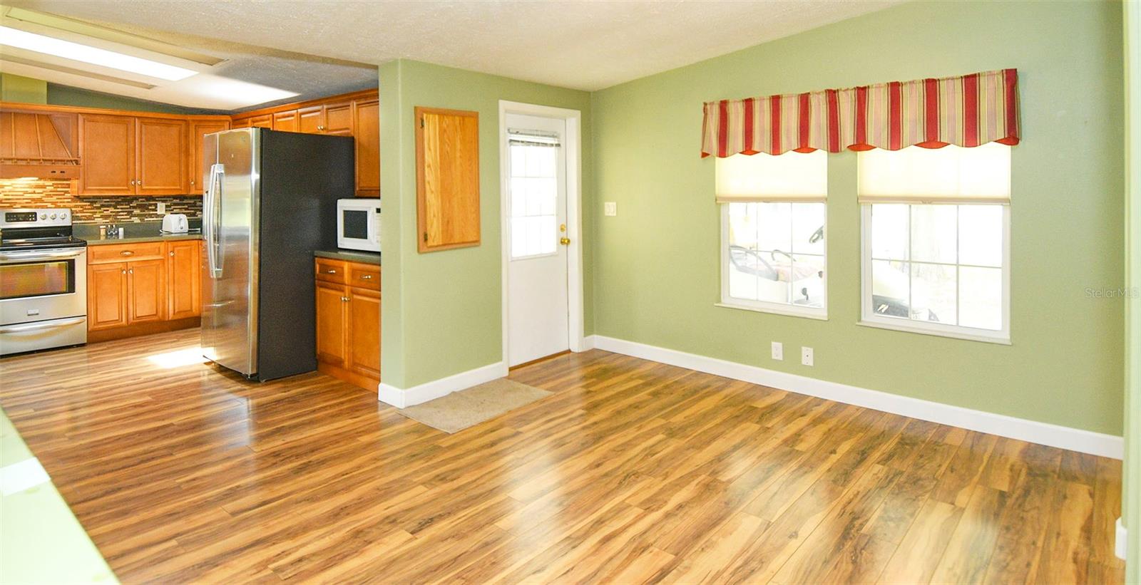 37848 MAYWOOD BAY DR, LEESBURG, FL, 34788