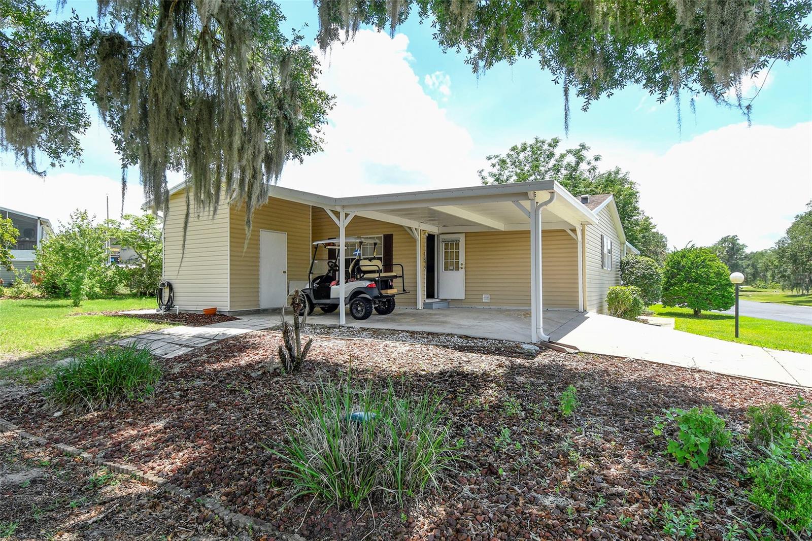 37848 MAYWOOD BAY DR, LEESBURG, FL, 34788