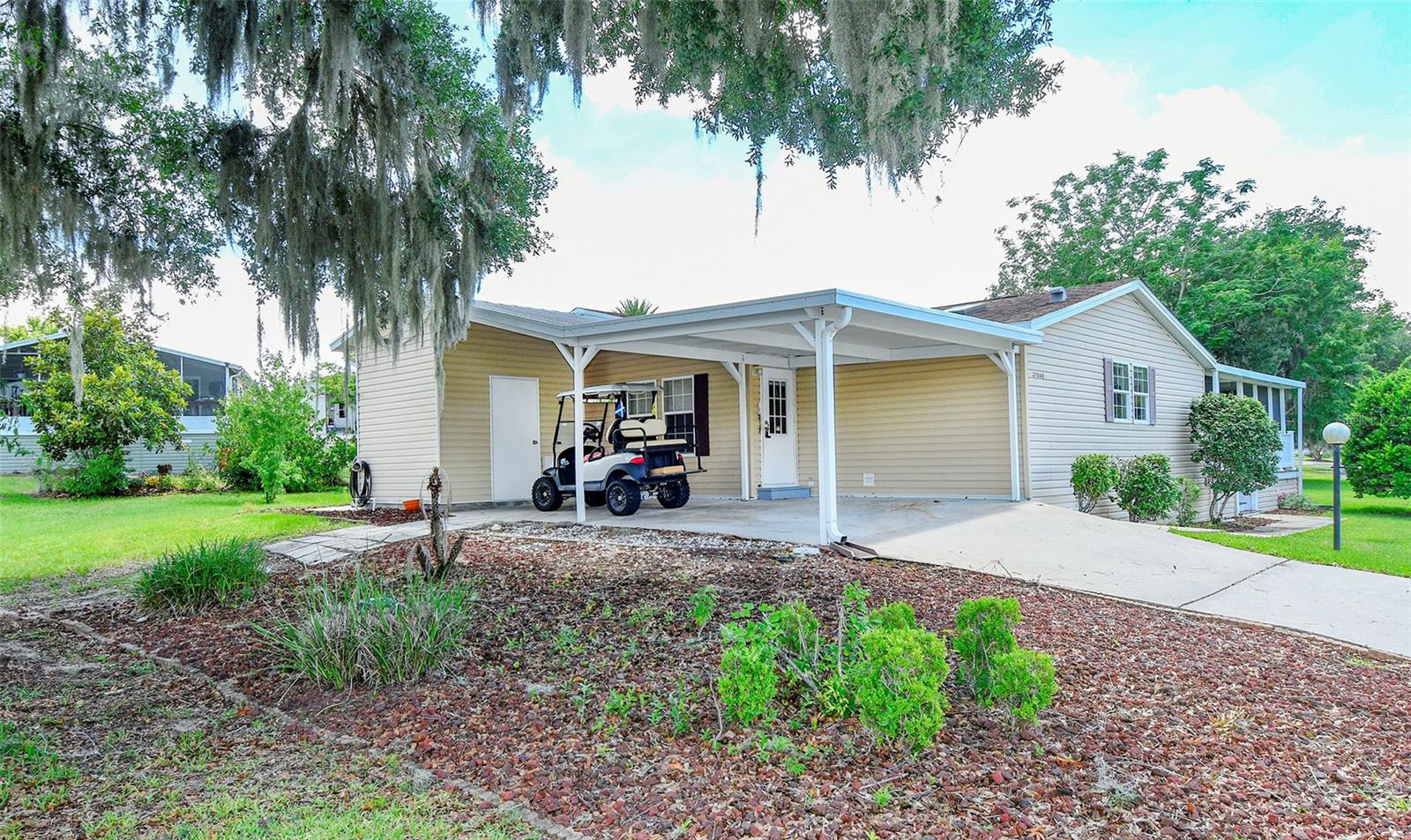 37848 MAYWOOD BAY DR, LEESBURG, FL, 34788