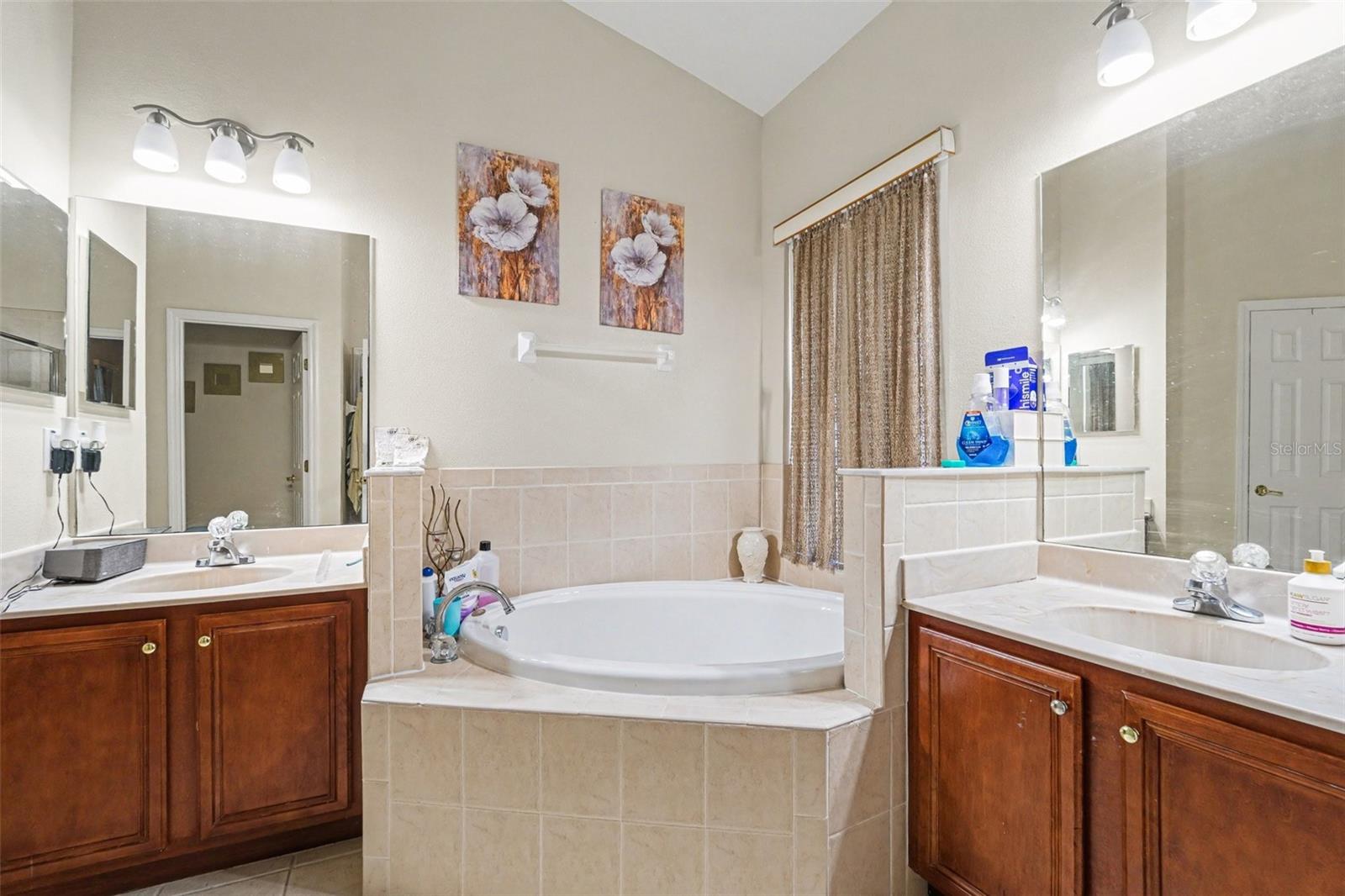 10864 CORY LAKE DR, TAMPA, FL, 33647