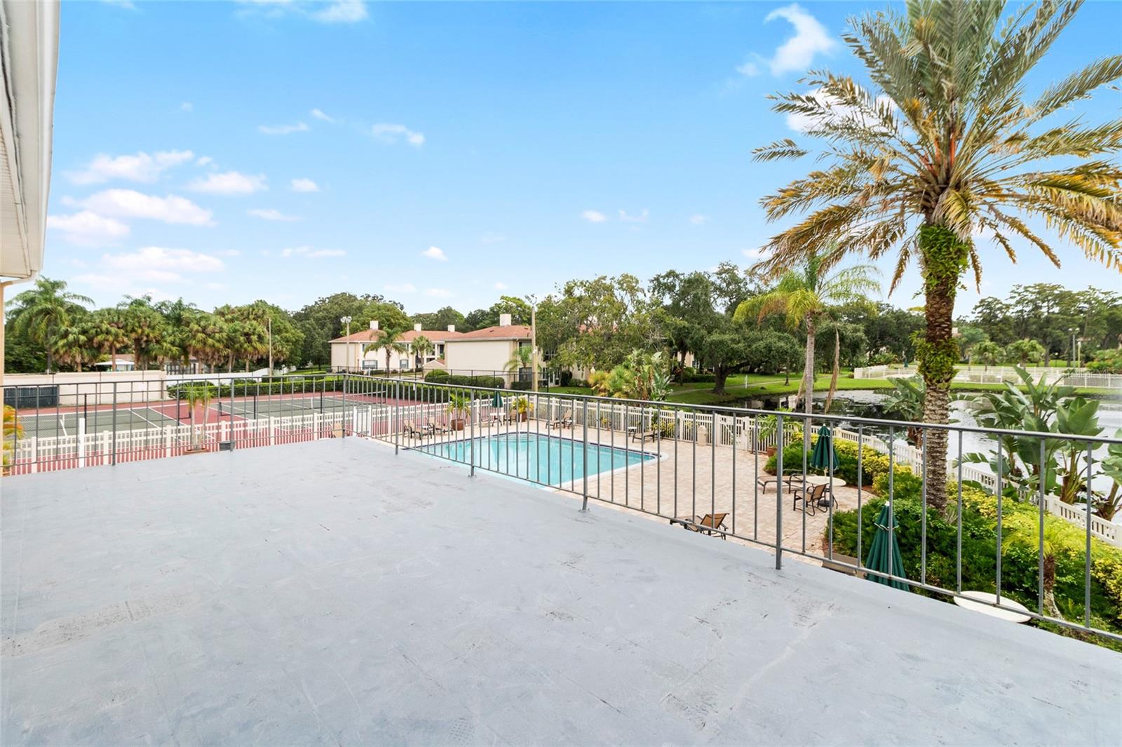 10360 CARROLLWOOD LN #212, TAMPA, FL, 33618