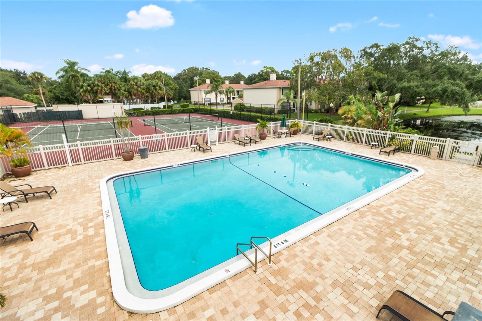 10360 CARROLLWOOD LN #212, TAMPA, FL, 33618