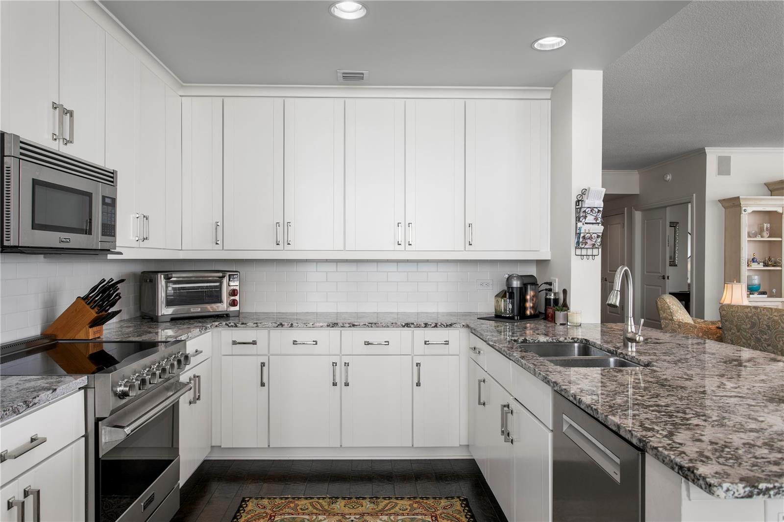 450 KNIGHTS RUN AVE #1208, TAMPA, FL, 33602