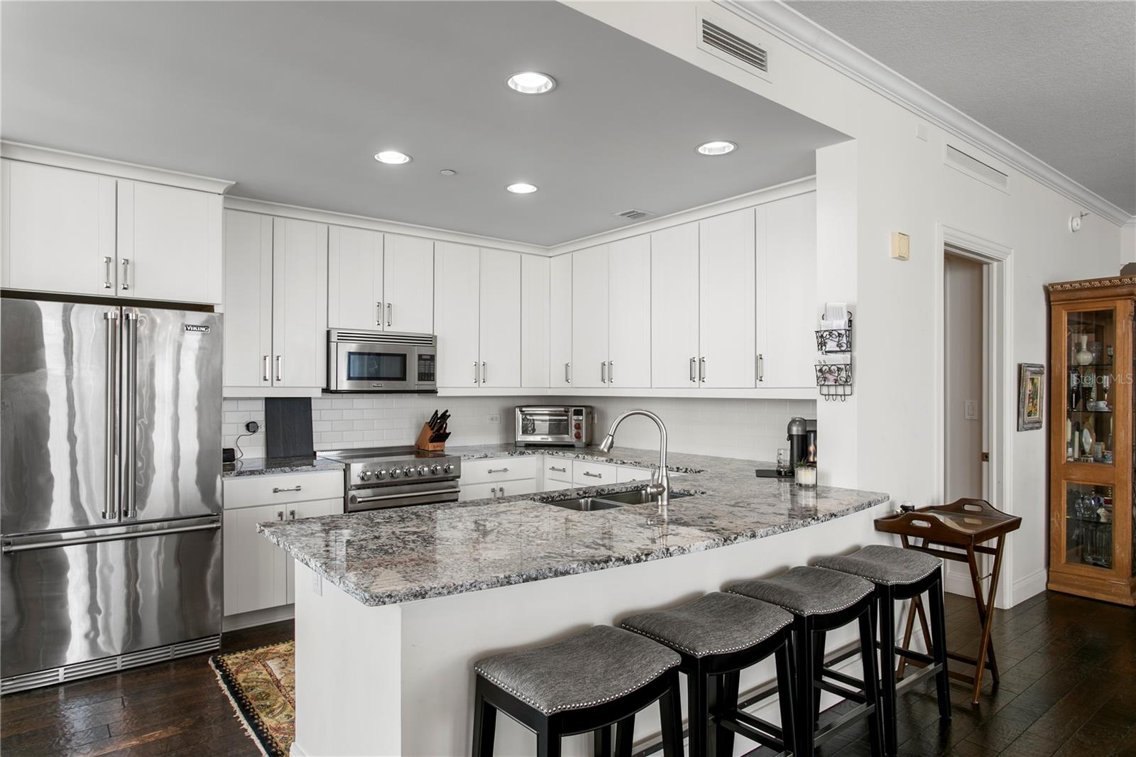 450 KNIGHTS RUN AVE #1208, TAMPA, FL, 33602