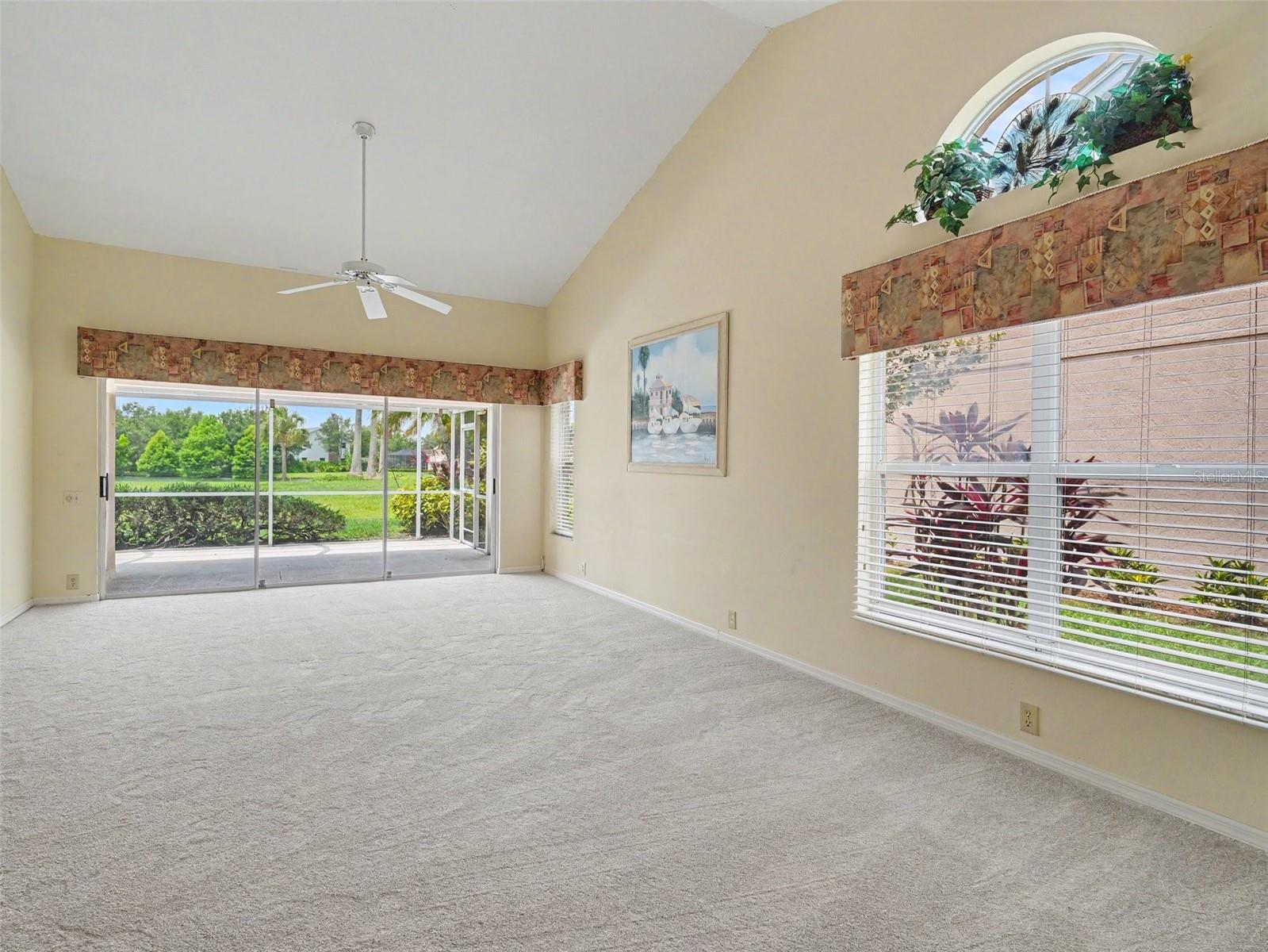 6643 OAKBROOKE CIR, BRADENTON, FL, 34202