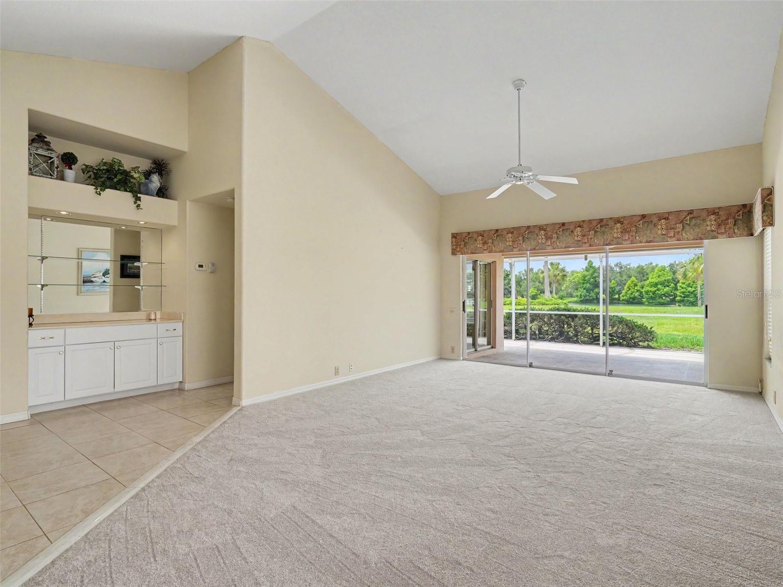 6643 OAKBROOKE CIR, BRADENTON, FL, 34202