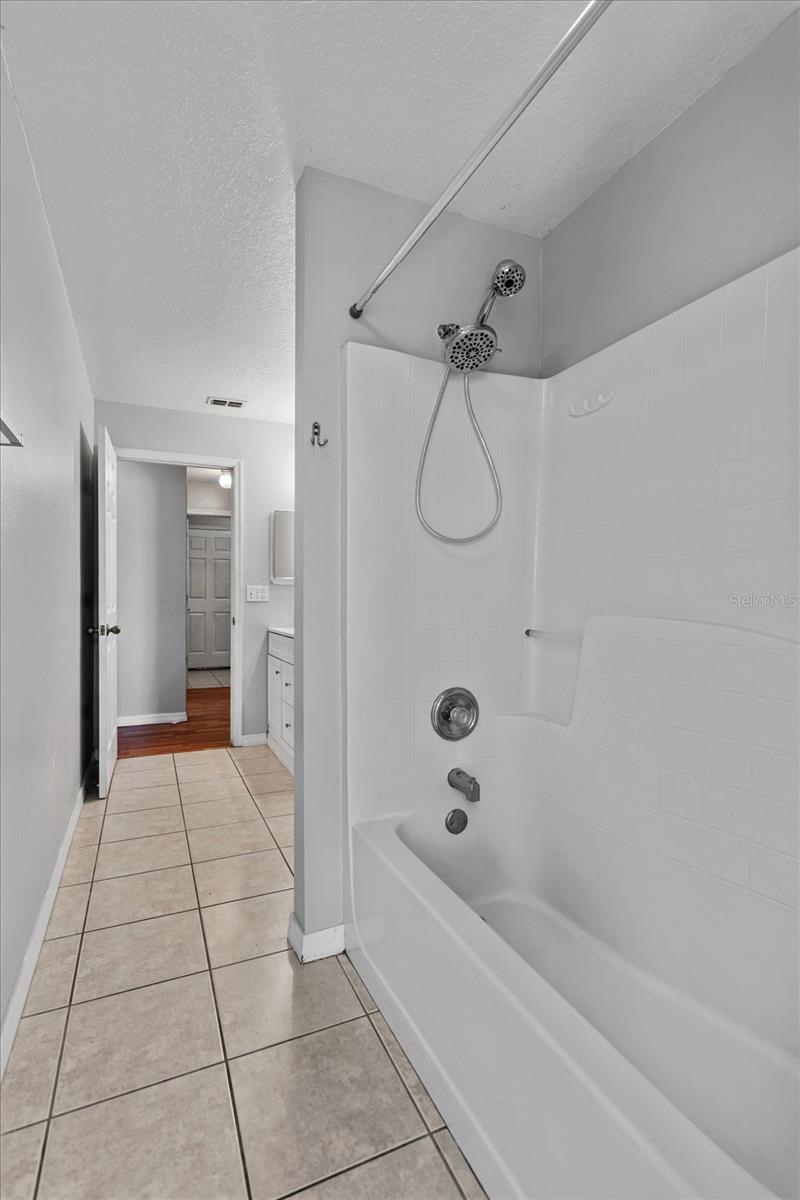 1882 VALE DR, CLERMONT, FL, 34711