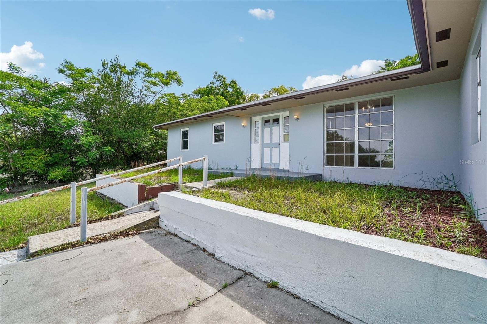 1090 EDGEHILL AVE, SPRING HILL, FL, 34606