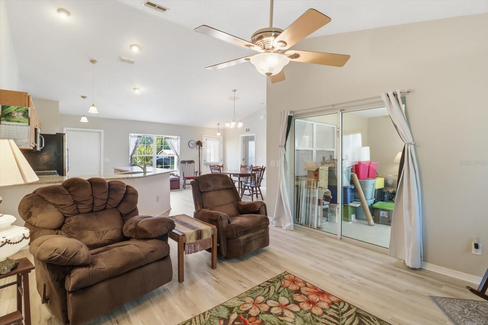 9735 W DUNNELLON RD, CRYSTAL RIVER, FL, 34428