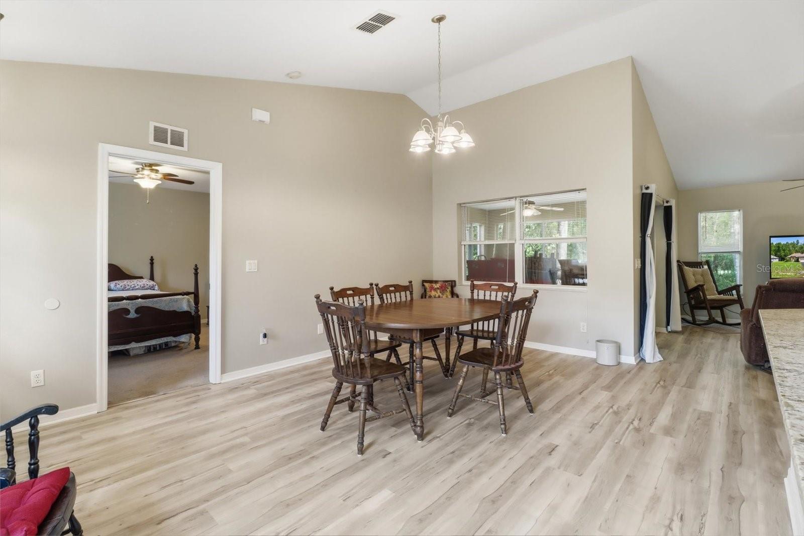 9735 W DUNNELLON RD, CRYSTAL RIVER, FL, 34428