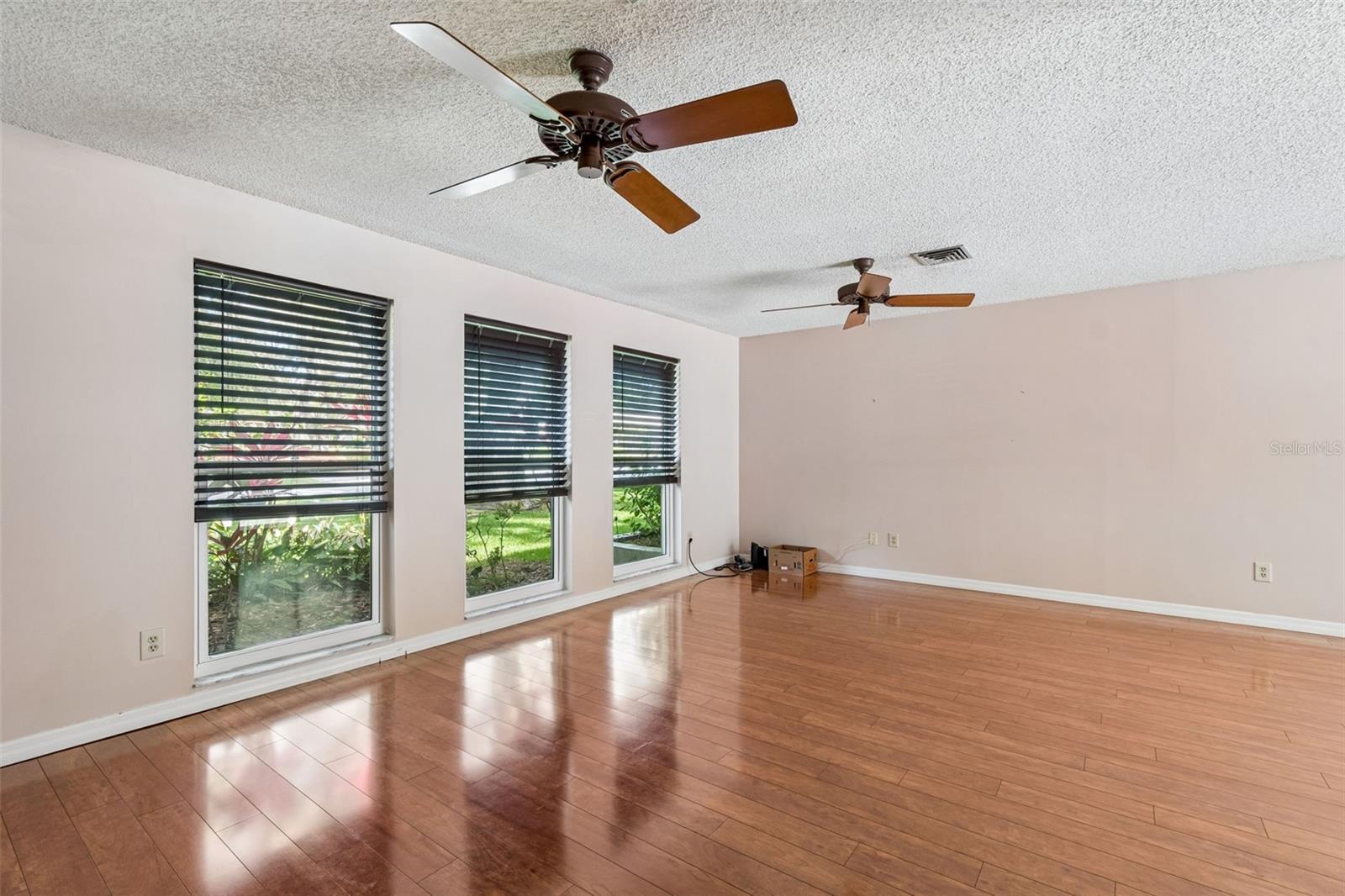 515 SANDY HOOK RD, PALM HARBOR, FL, 34683