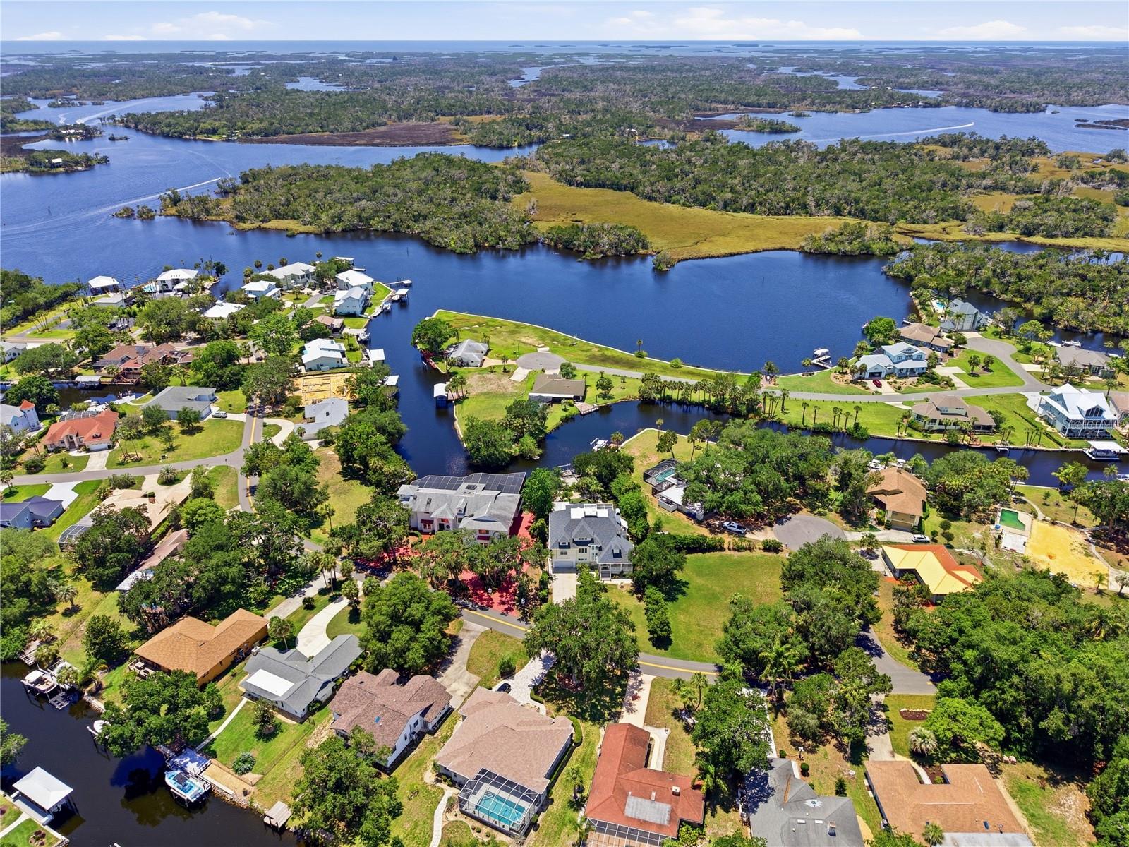 11905 W RIVERHAVEN DR, HOMOSASSA, FL, 34448
