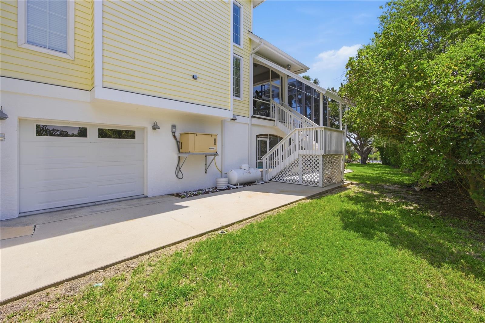11905 W RIVERHAVEN DR, HOMOSASSA, FL, 34448