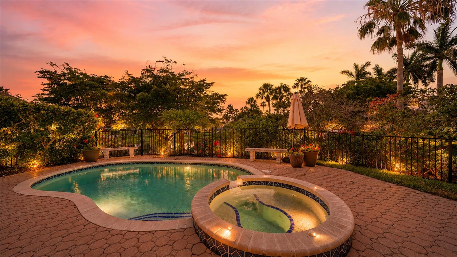 3563 FAIR OAKS LN, LONGBOAT KEY, FL, 34228