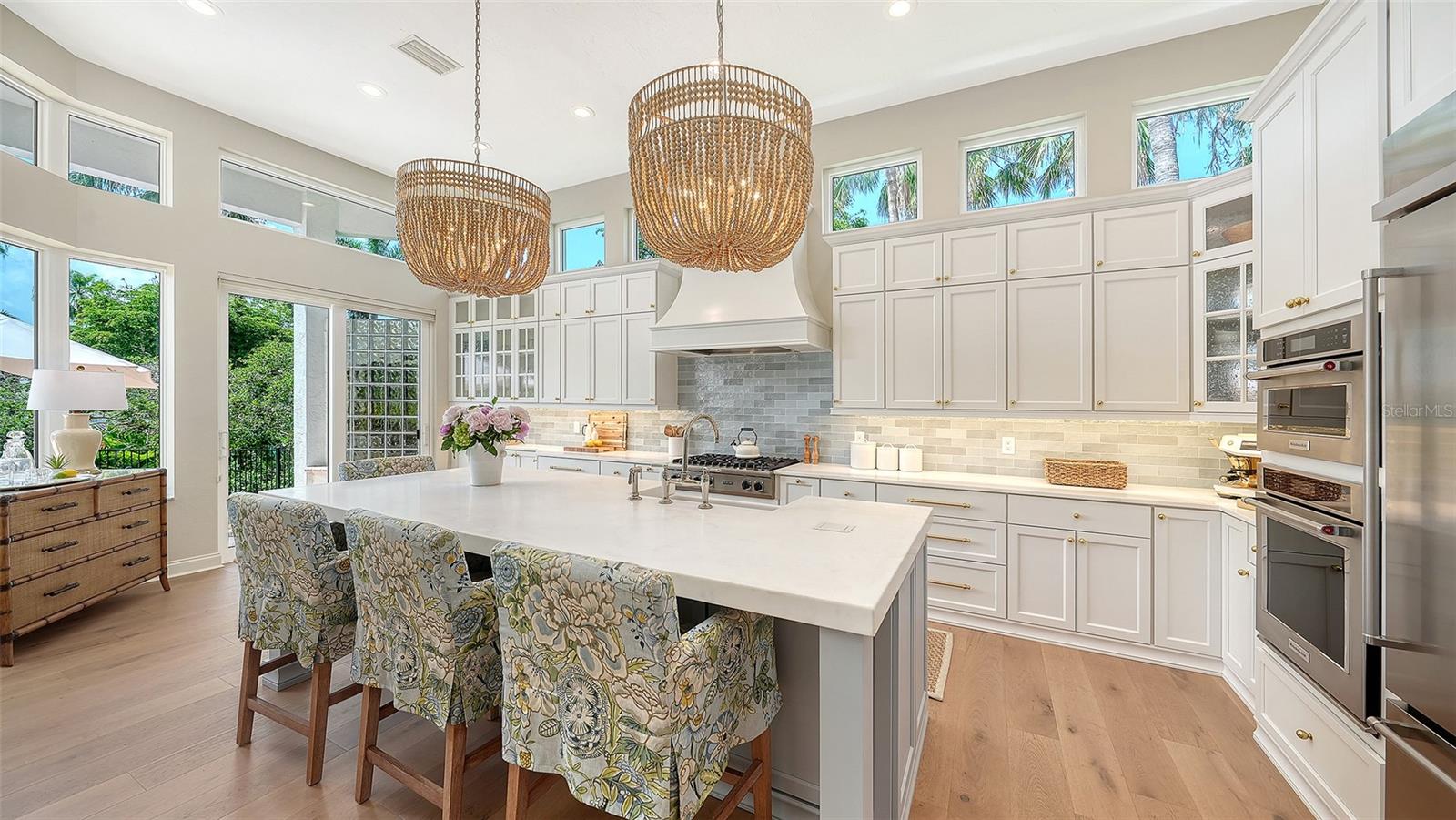 3563 FAIR OAKS LN, LONGBOAT KEY, FL, 34228