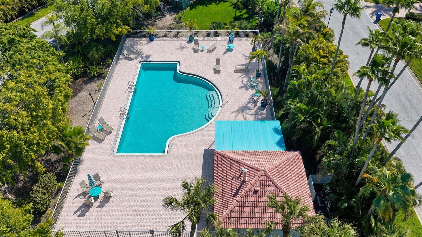3563 FAIR OAKS LN, LONGBOAT KEY, FL, 34228