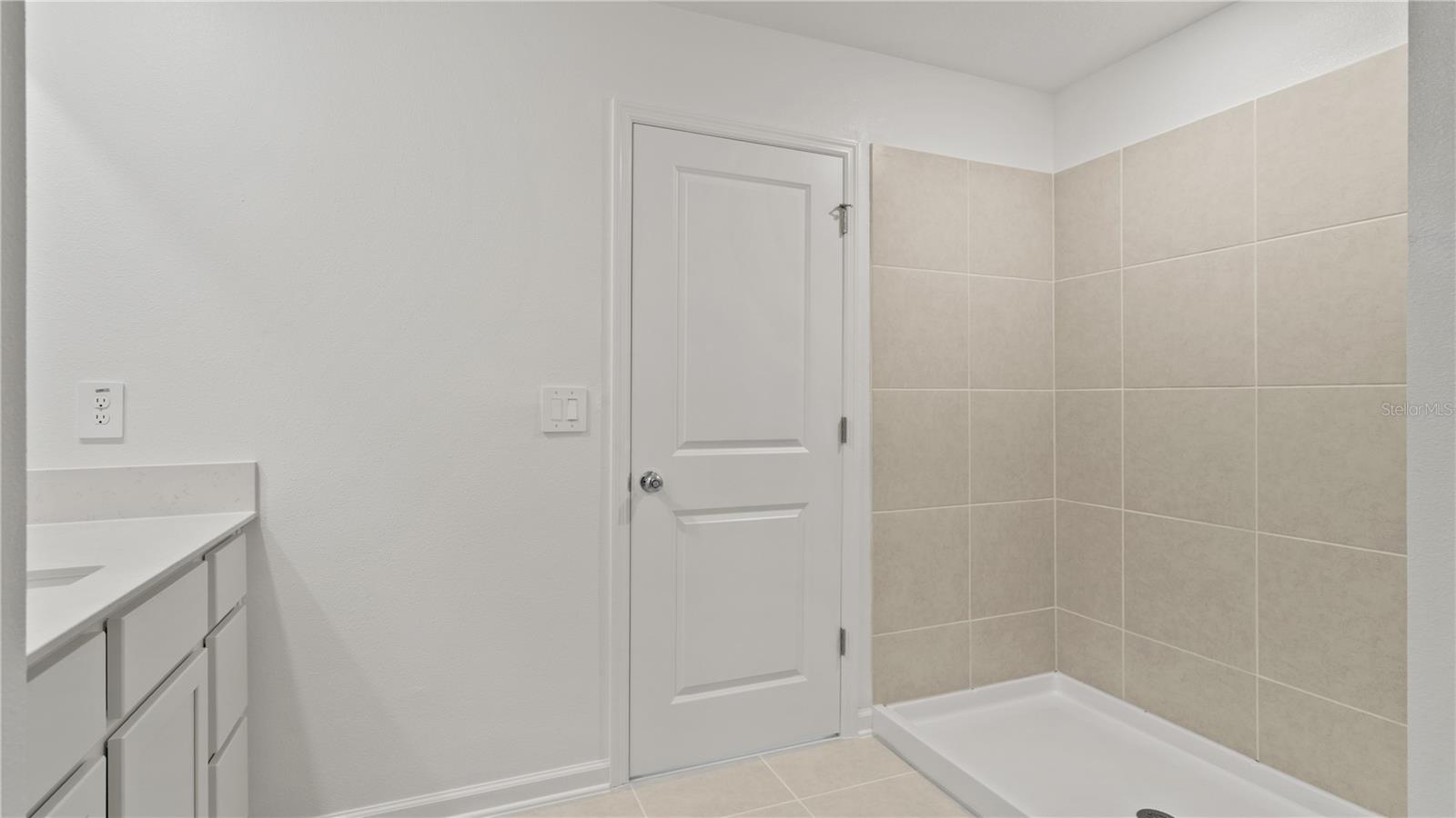 2497 HALLOW GARDEN RD, EUSTIS, FL, 32726