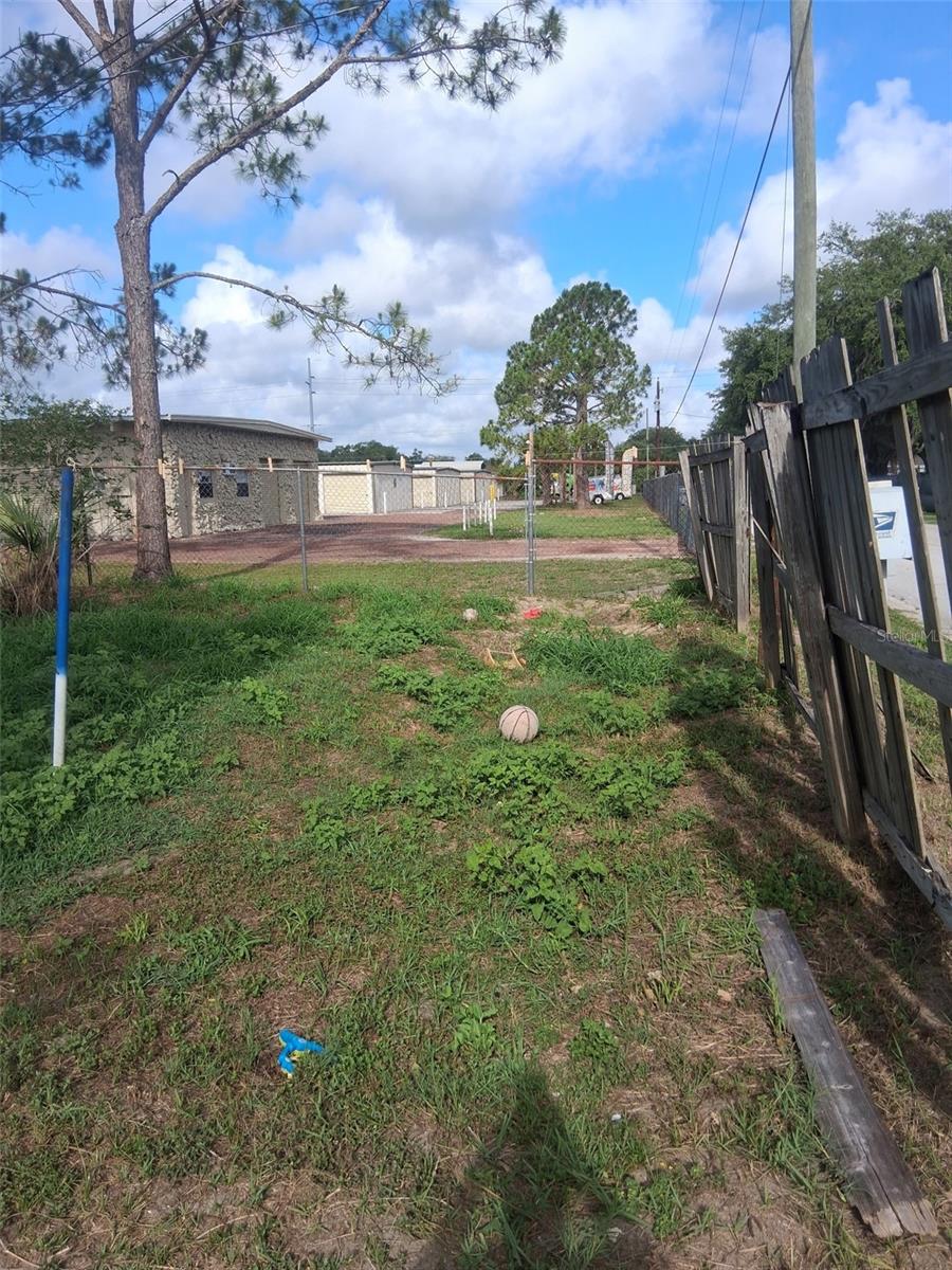 36449 WEST DR, FRUITLAND PARK, FL, 34731