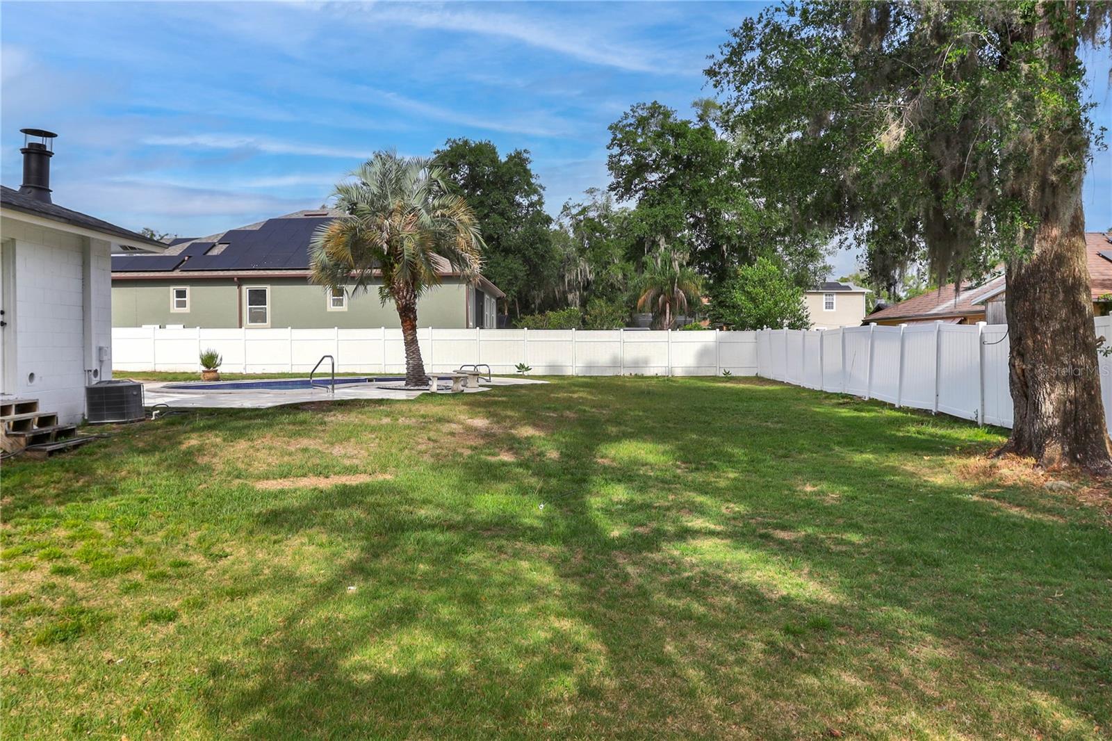 647 E HILLCREST ST, ALTAMONTE SPRINGS, FL, 32701
