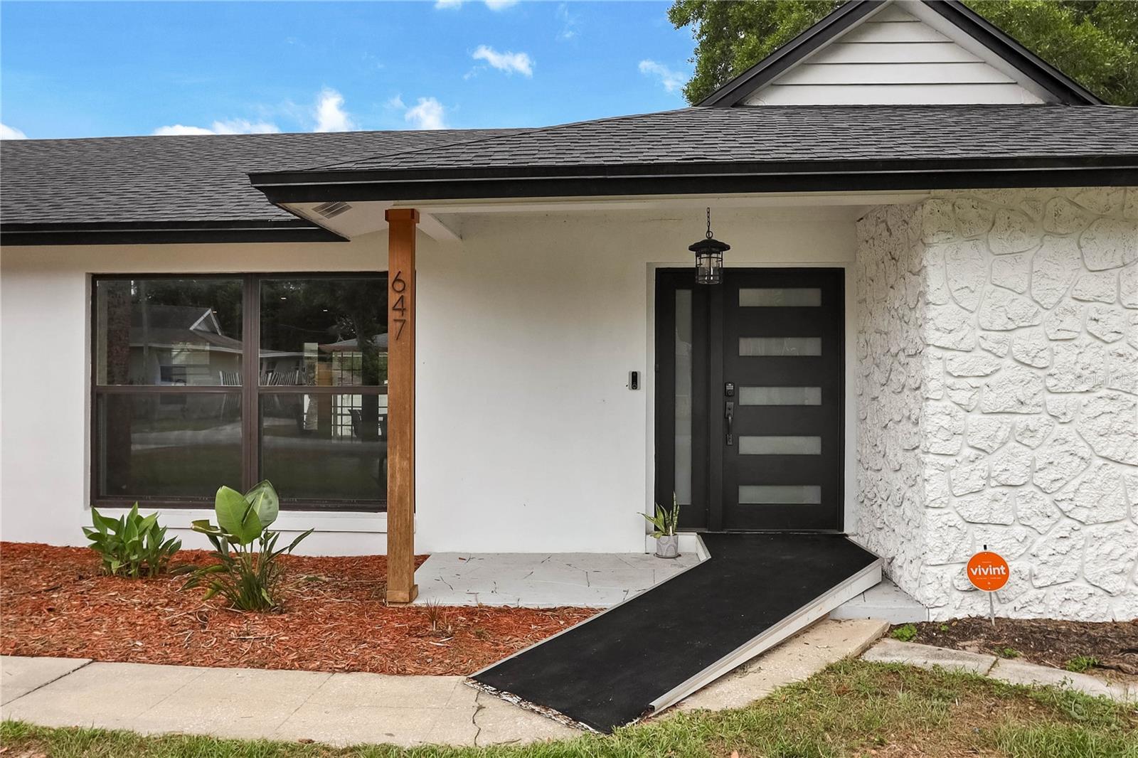 647 E HILLCREST ST, ALTAMONTE SPRINGS, FL, 32701