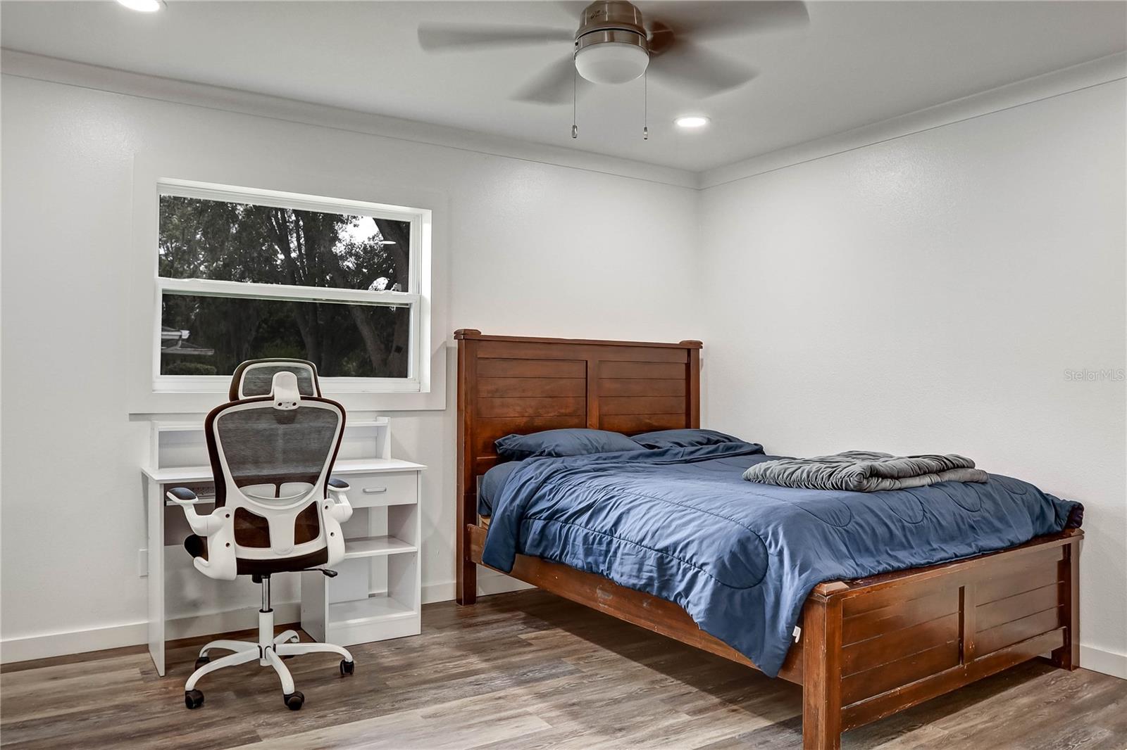 647 E HILLCREST ST, ALTAMONTE SPRINGS, FL, 32701