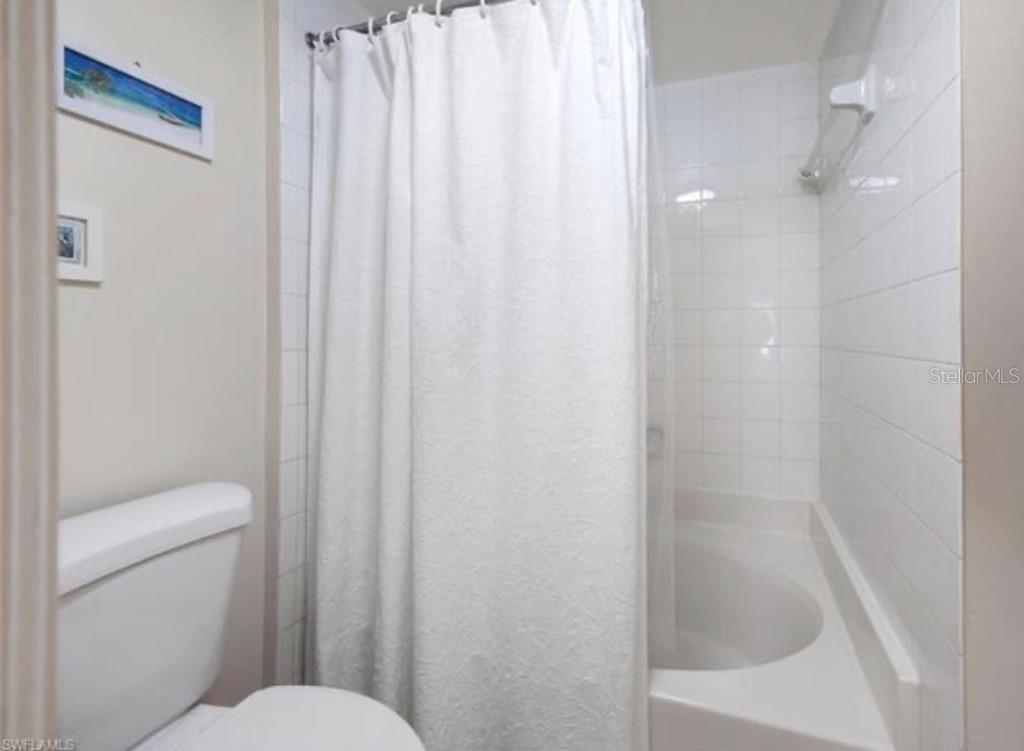 1044 WOODSHIRE LN #B211, NAPLES, FL, 34105