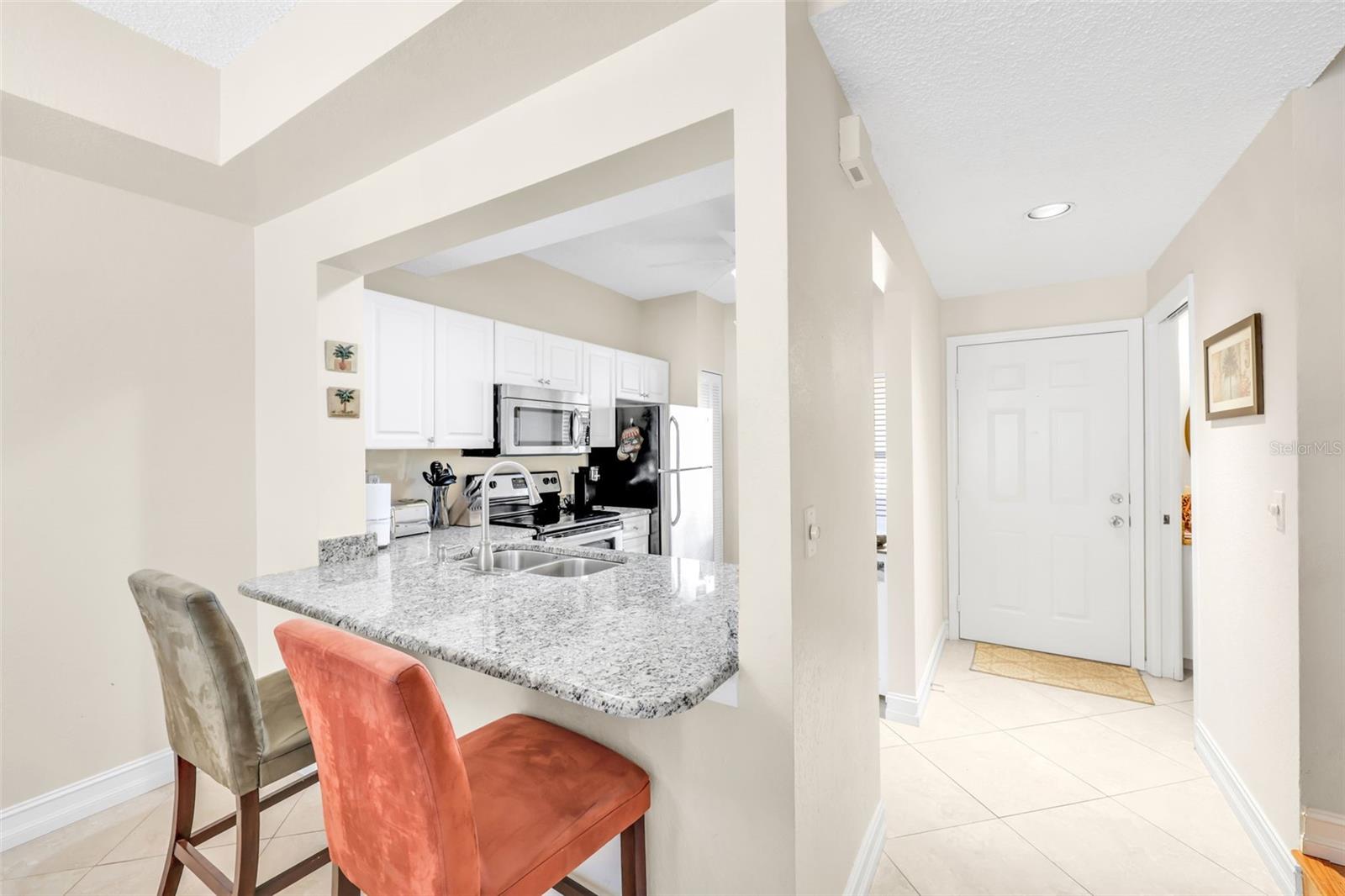 1044 WOODSHIRE LN #B211, NAPLES, FL, 34105