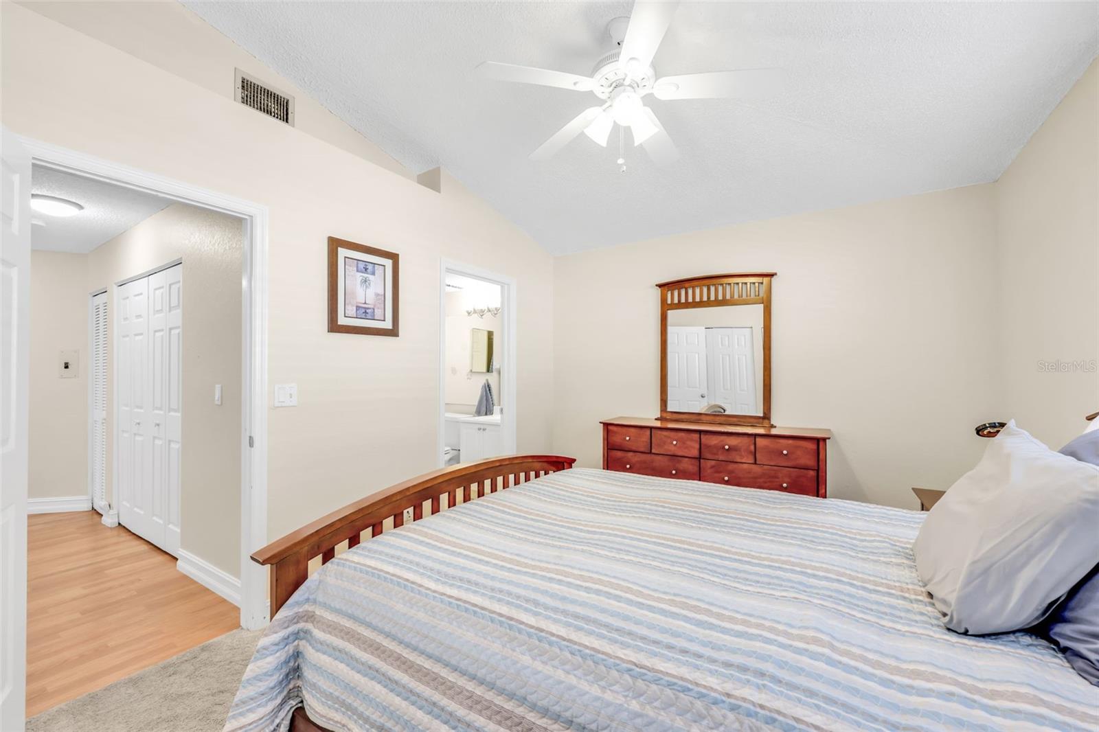 1044 WOODSHIRE LN #B211, NAPLES, FL, 34105