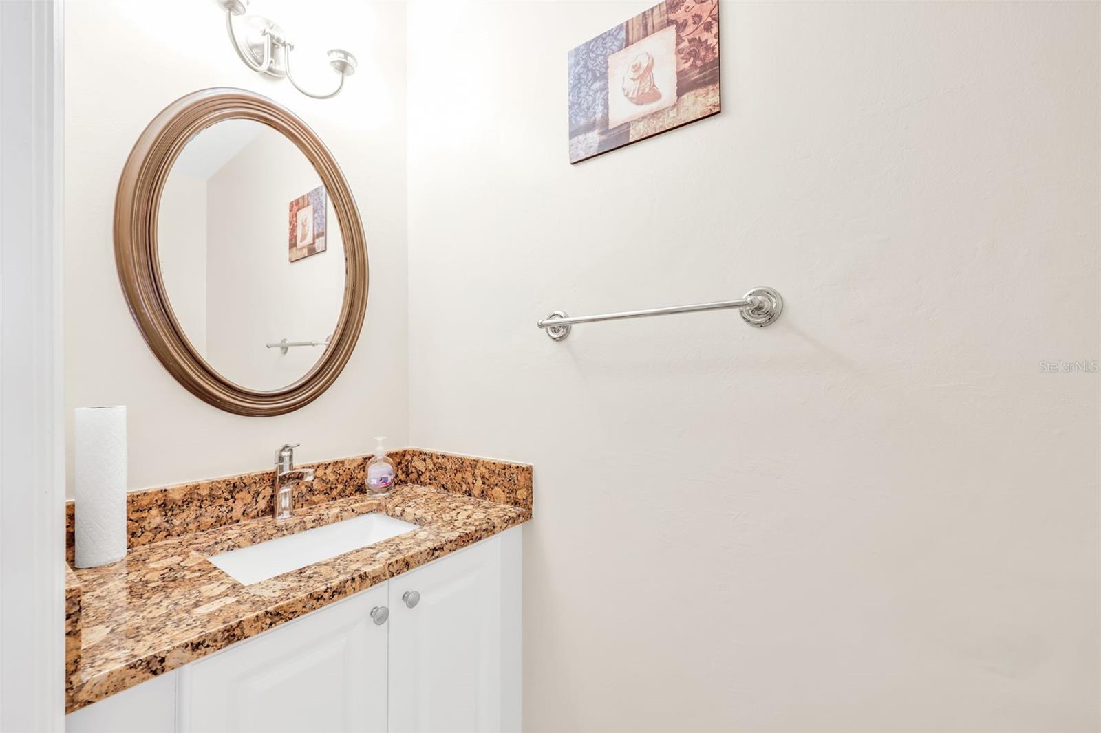 1044 WOODSHIRE LN #B211, NAPLES, FL, 34105