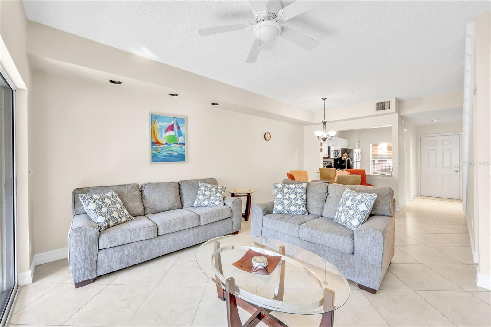 1044 WOODSHIRE LN #B211, NAPLES, FL, 34105