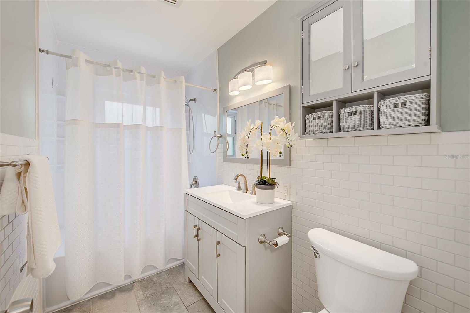 14079 VICTORIA RD, LARGO, FL, 33774